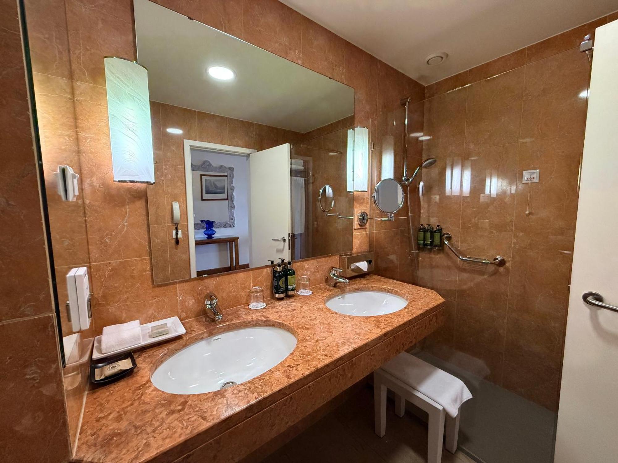Premium Double Room Sea View Balcony