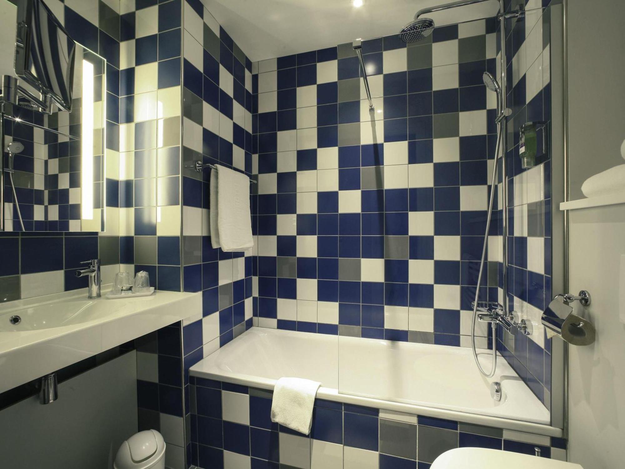 Privilege Room 1 Double Bed 1 Sofa Bed