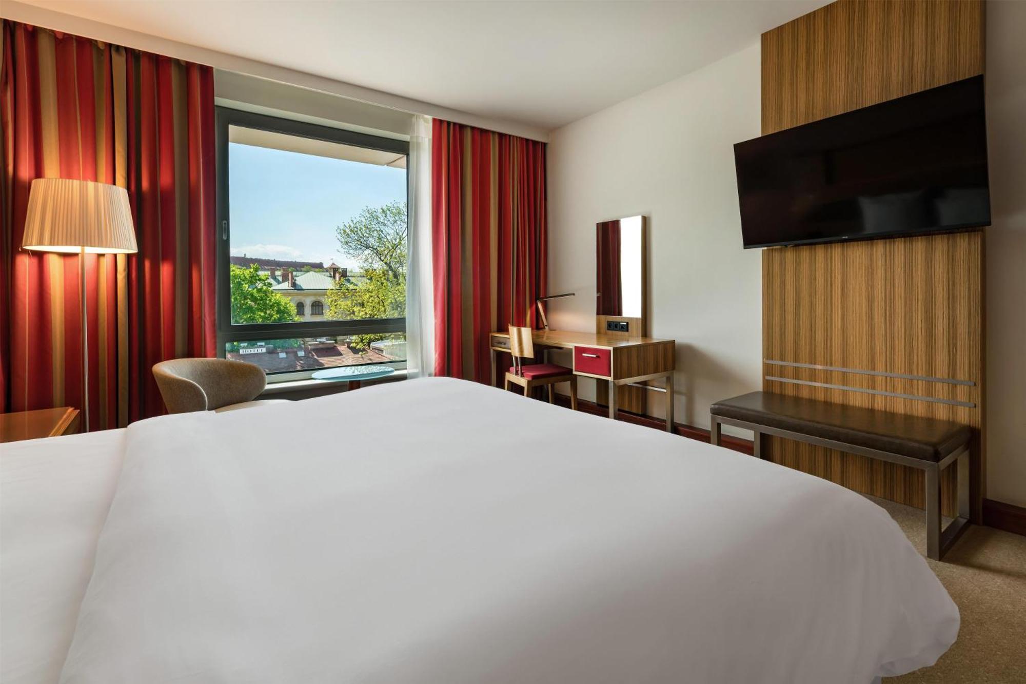 Superior Room Old Town View
