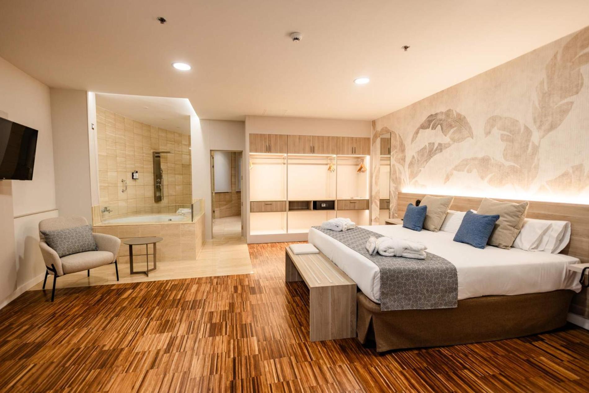 Superior Family Room