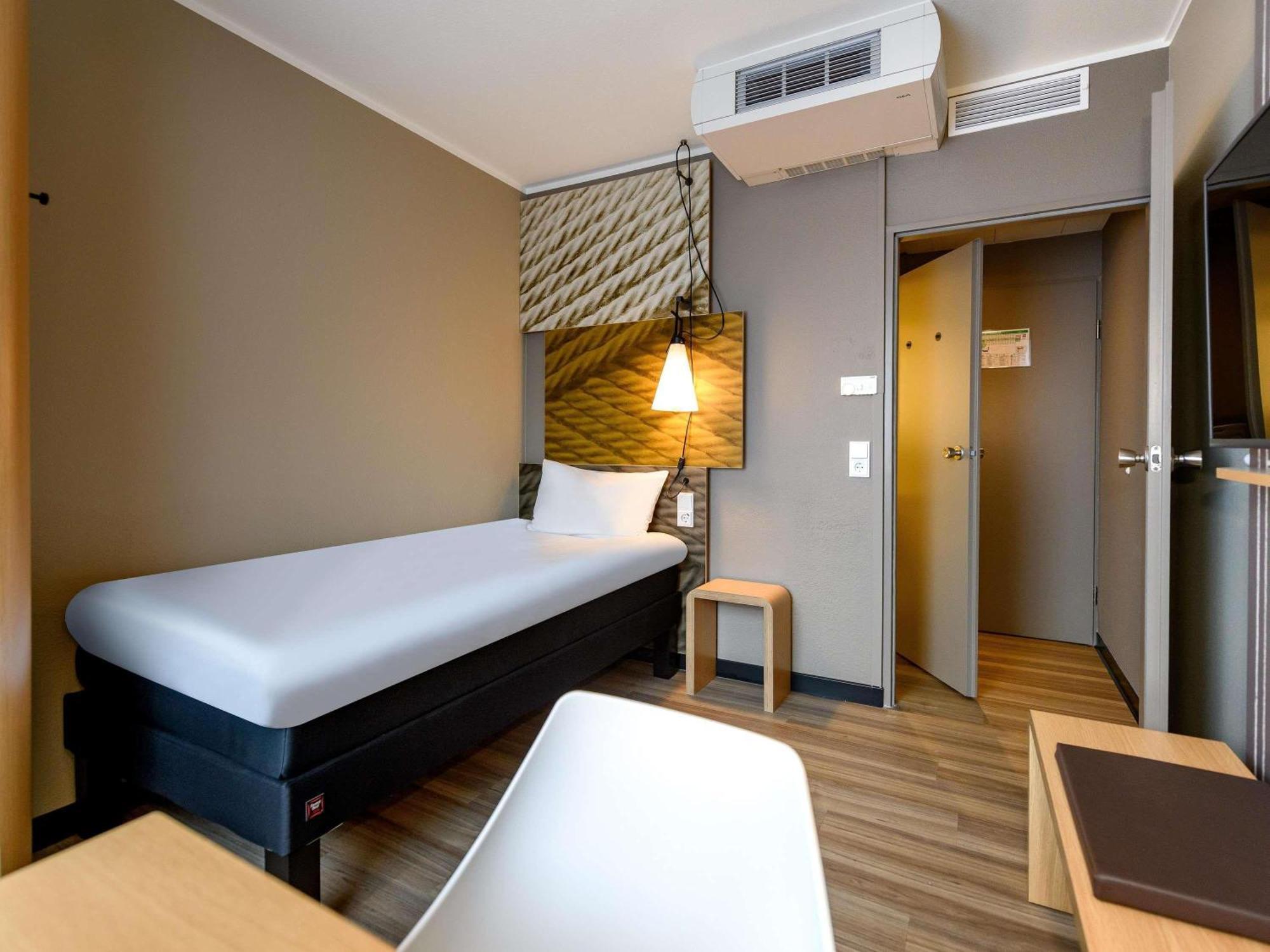 Standard Room 1 Single Bed