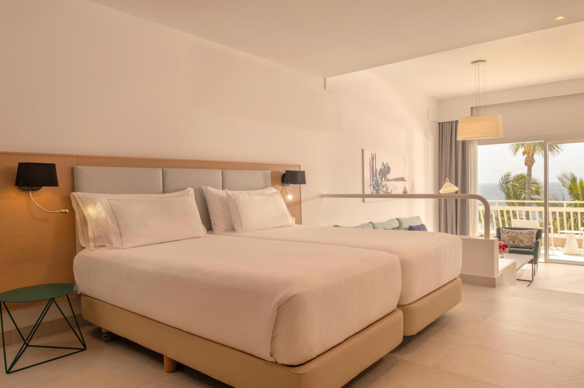 Open Suite Sea View