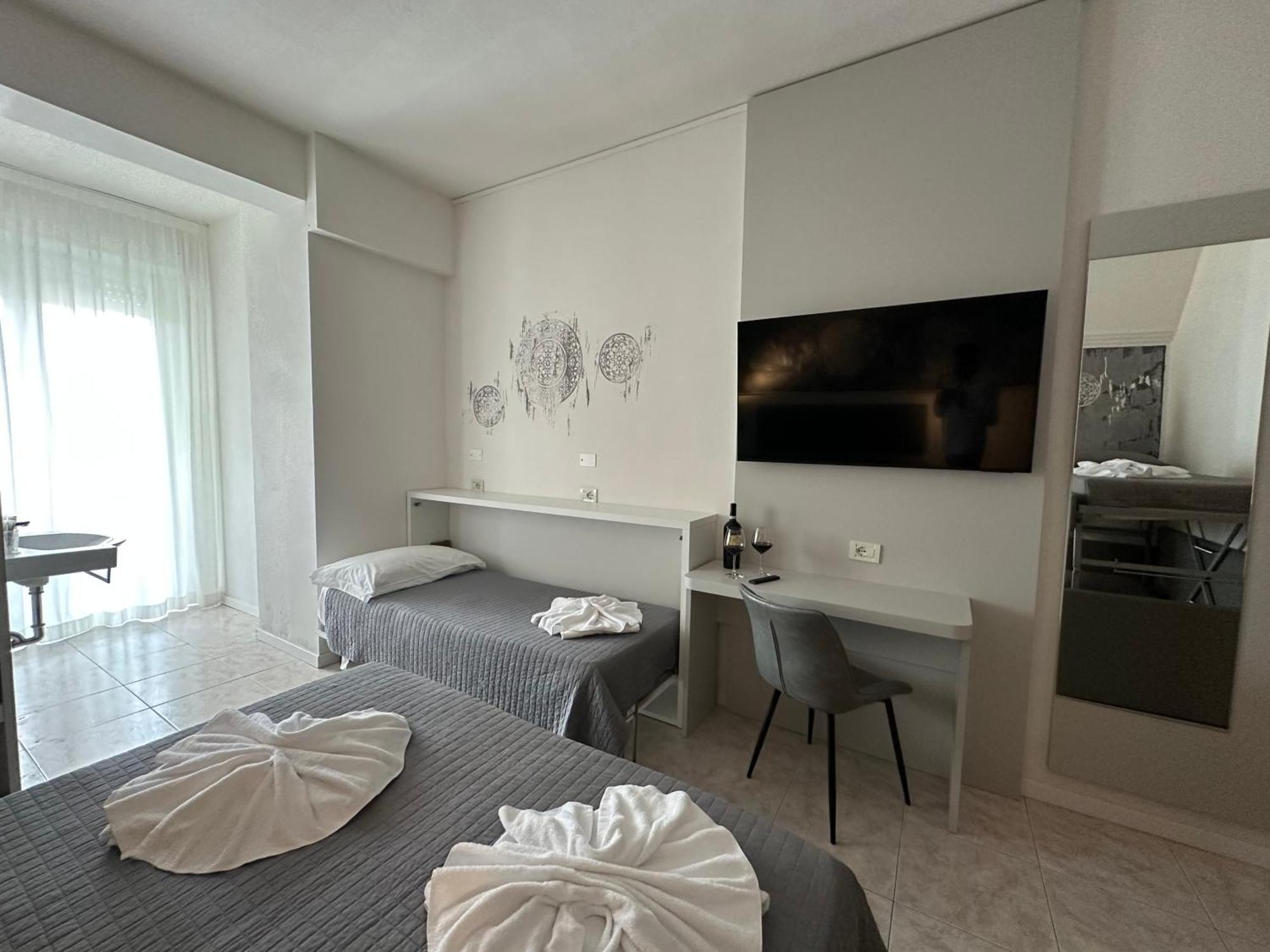 Superior Family Room Terrace