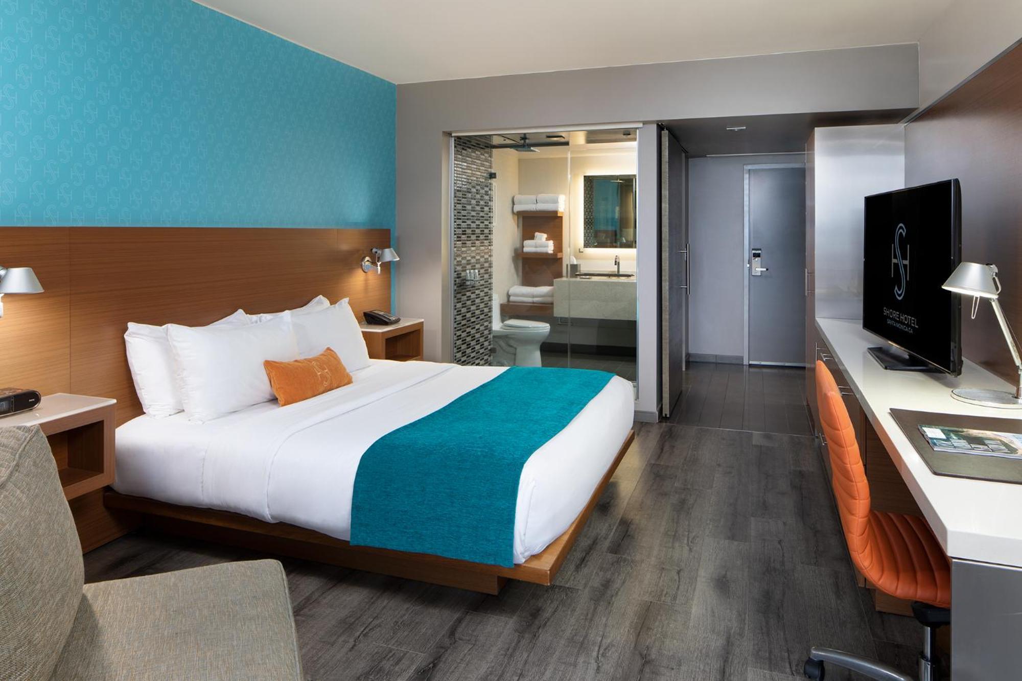 Standard King Room