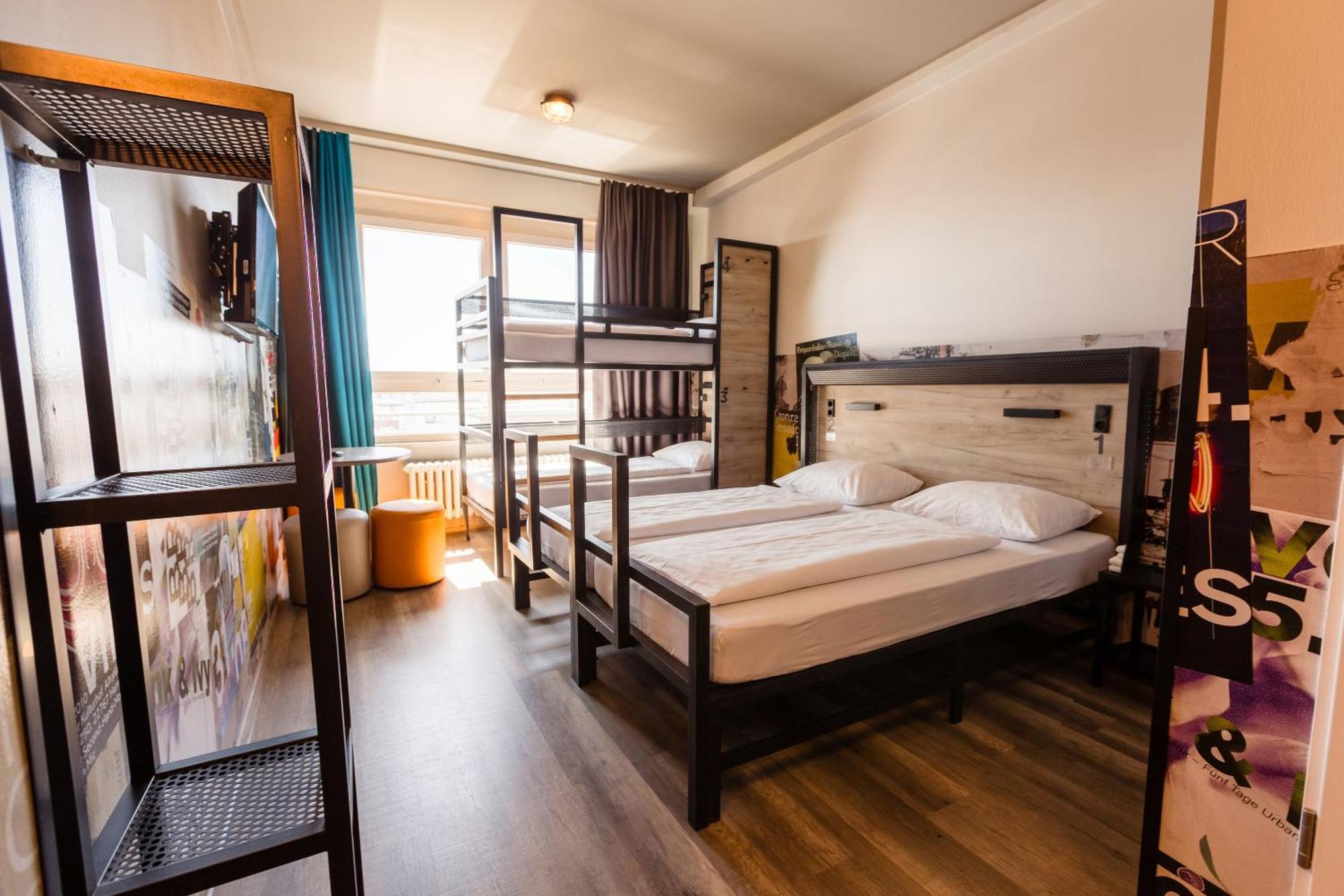Bed 4-Bed Dormitory Room