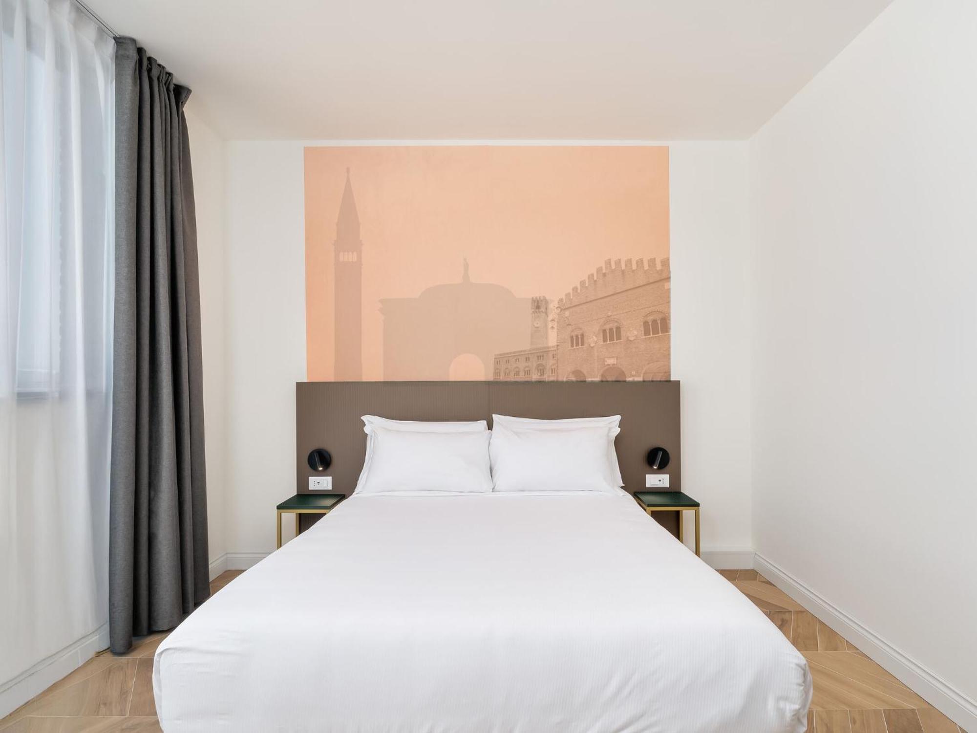 Deluxe Room,1771562689:JPEG