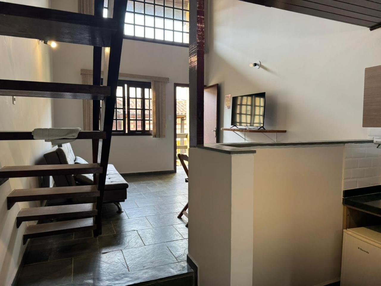 Studio Split Level