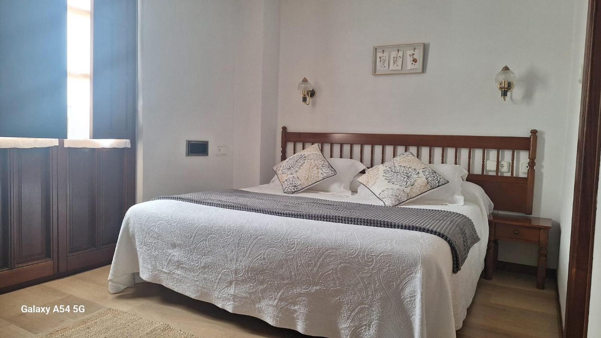 Twin Room,1771566405:JPEG