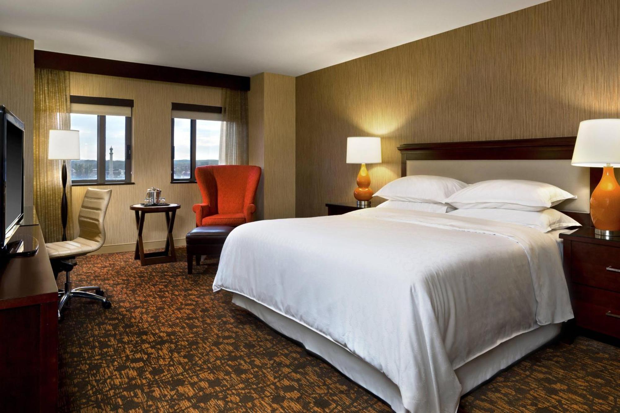 Guest Room, 1 King