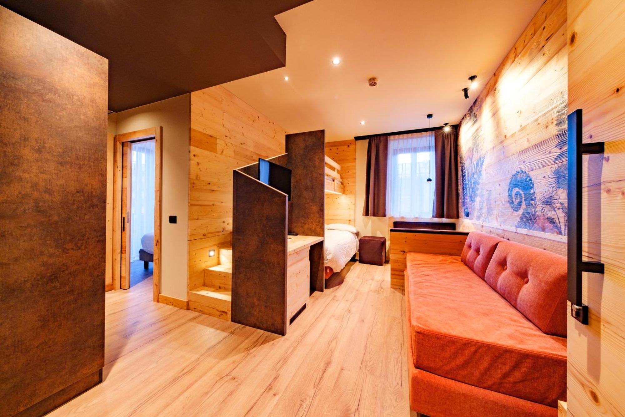 Family Room Mountain View