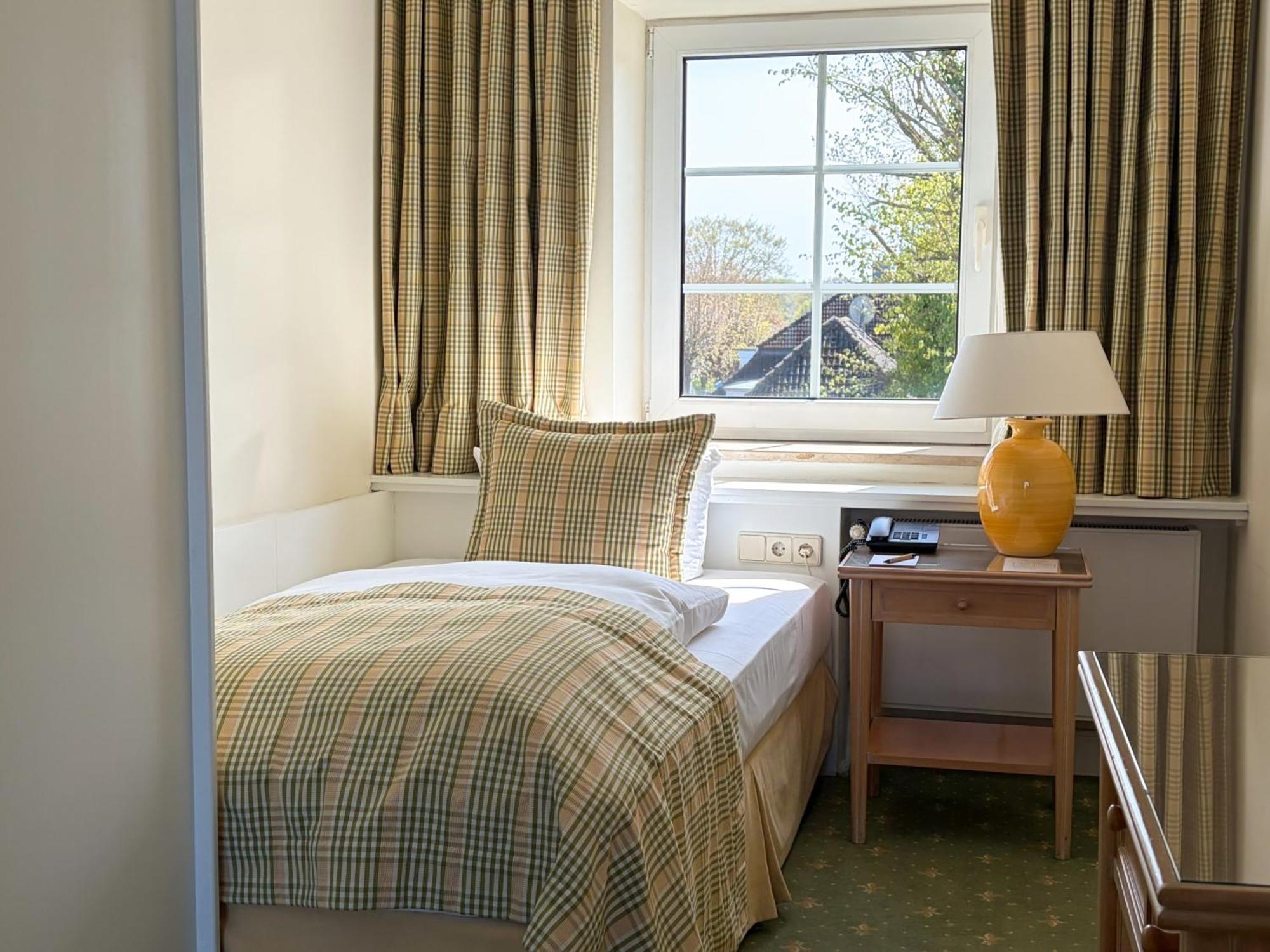 Single Room Sea View