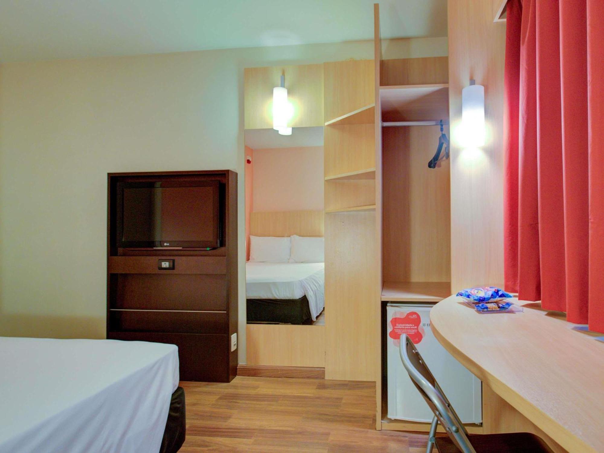 Standard Adapted Apartment One Double Bed