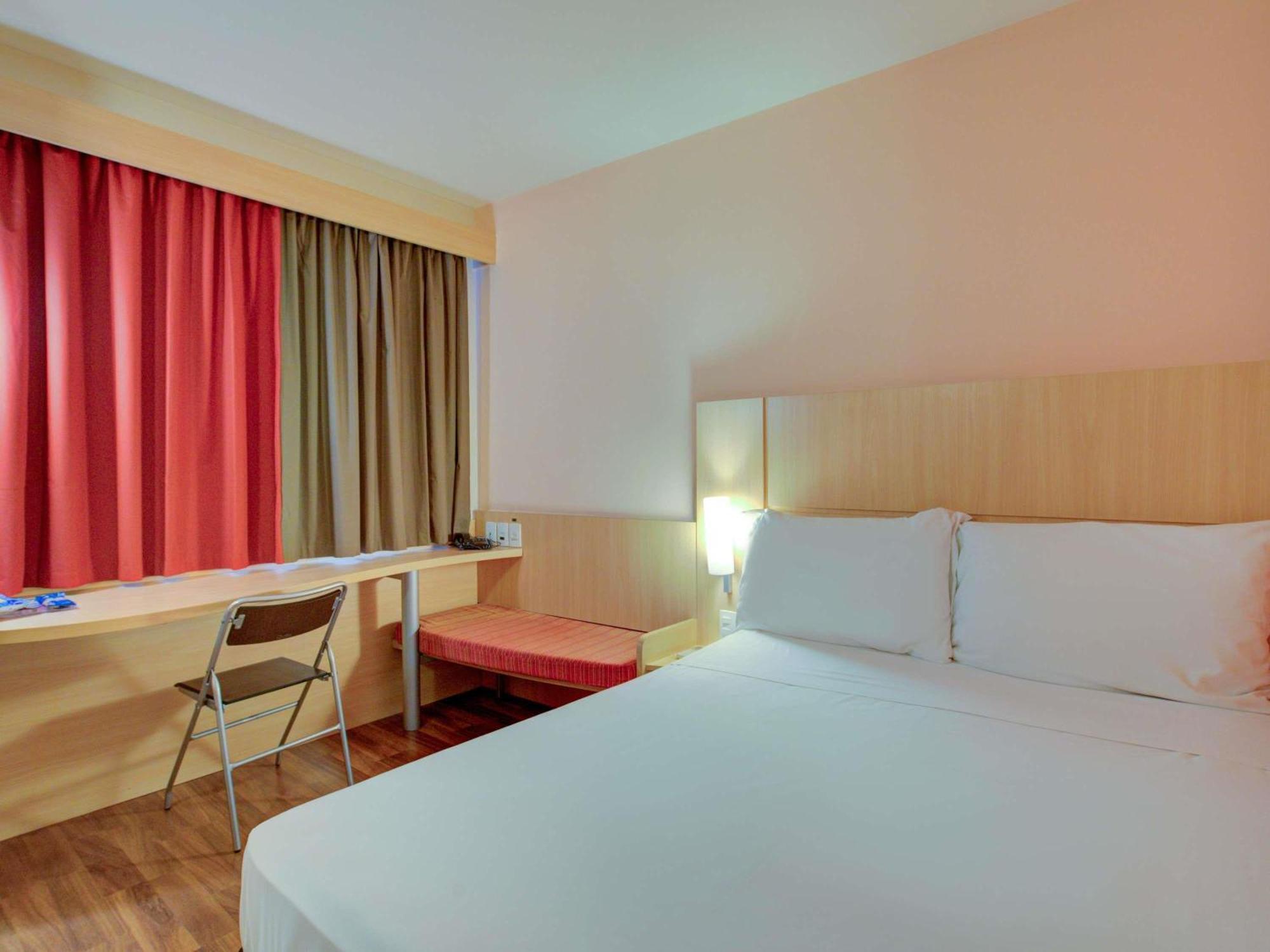 Standard Adapted Apartment One Double Bed