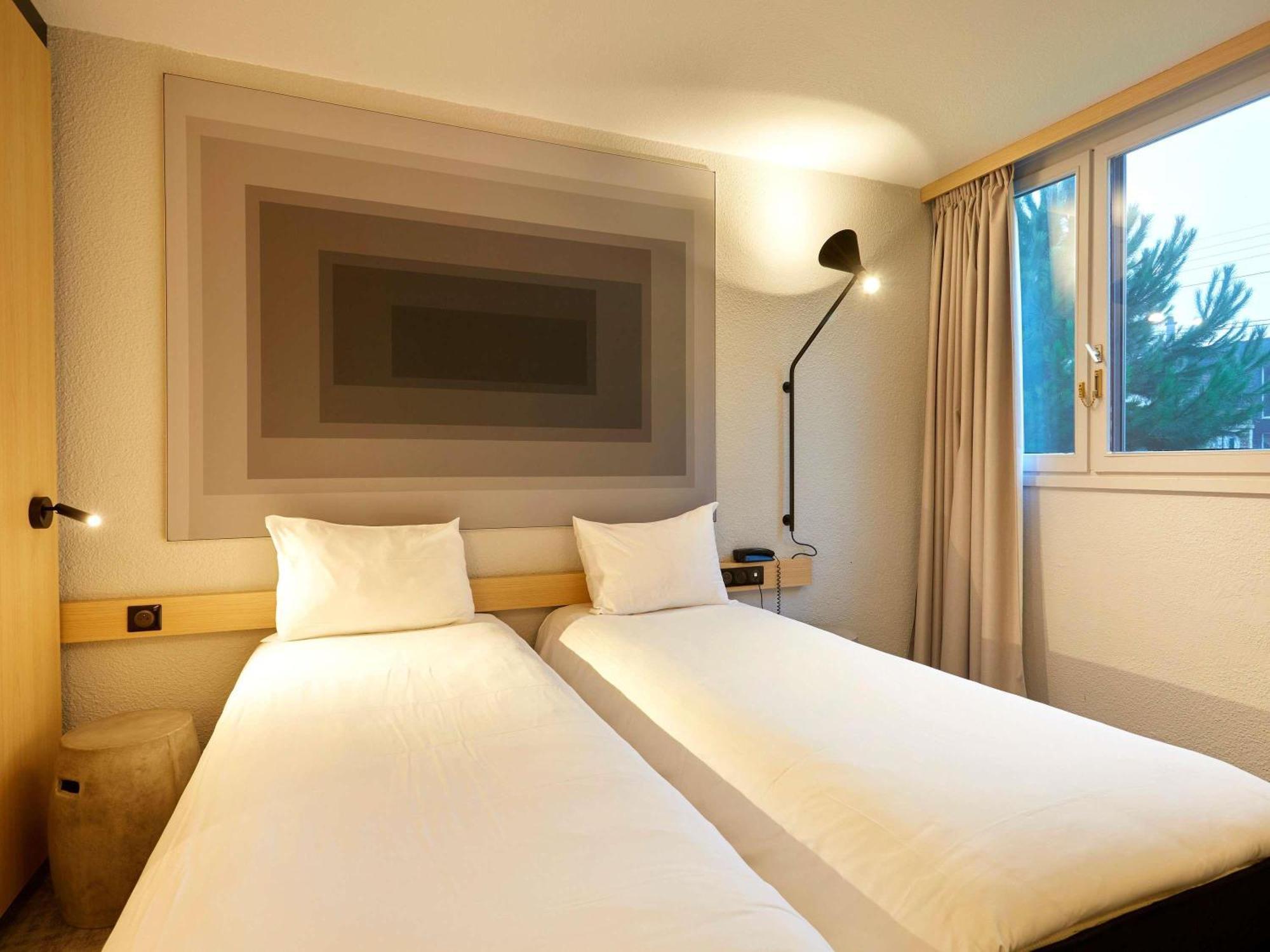 Standard Room Two Single Beds