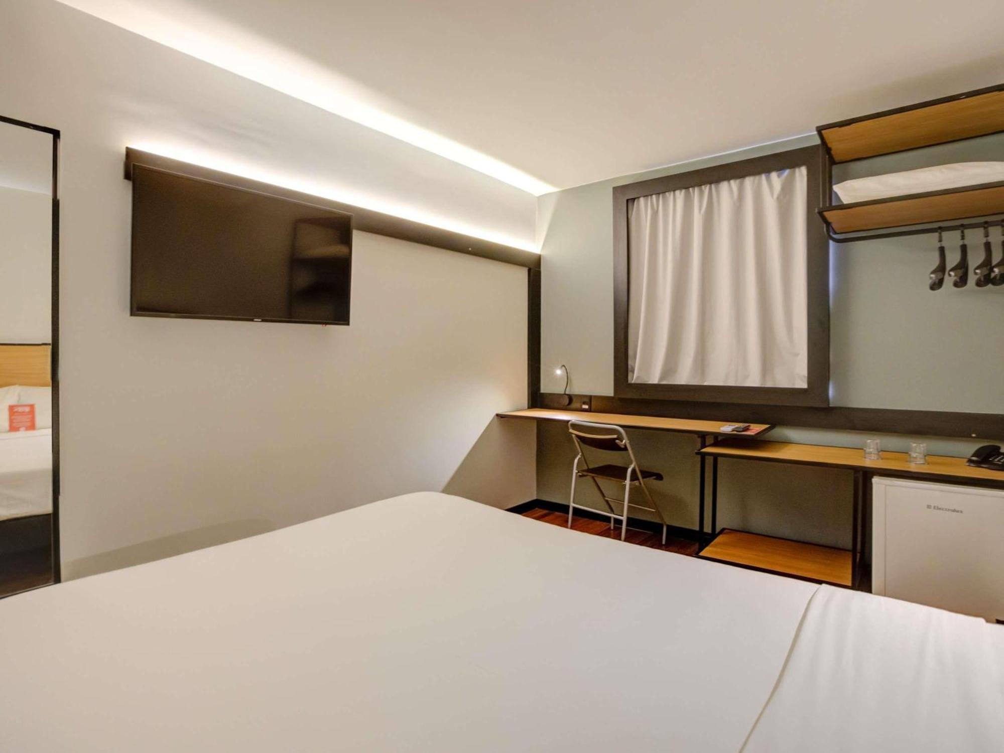 Standard Room Mobility Accessible