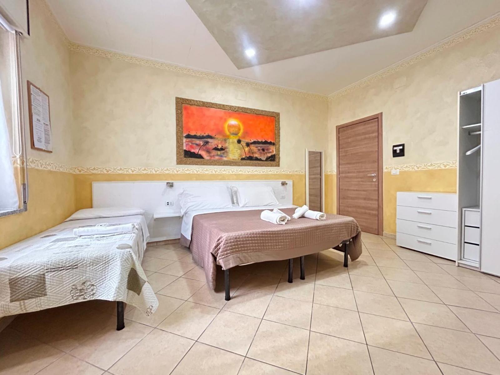 Triple Room Bathroom,1771626024:JPEG