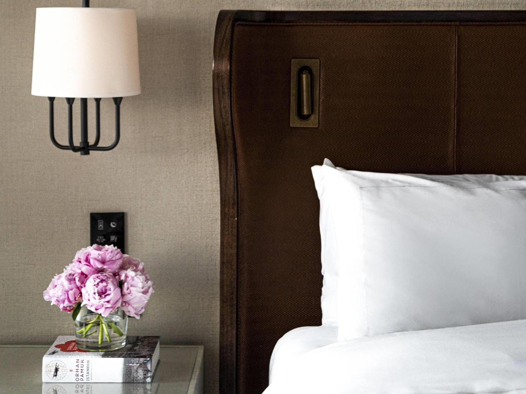 Fairmont Queen Room Two Queen Beds City View