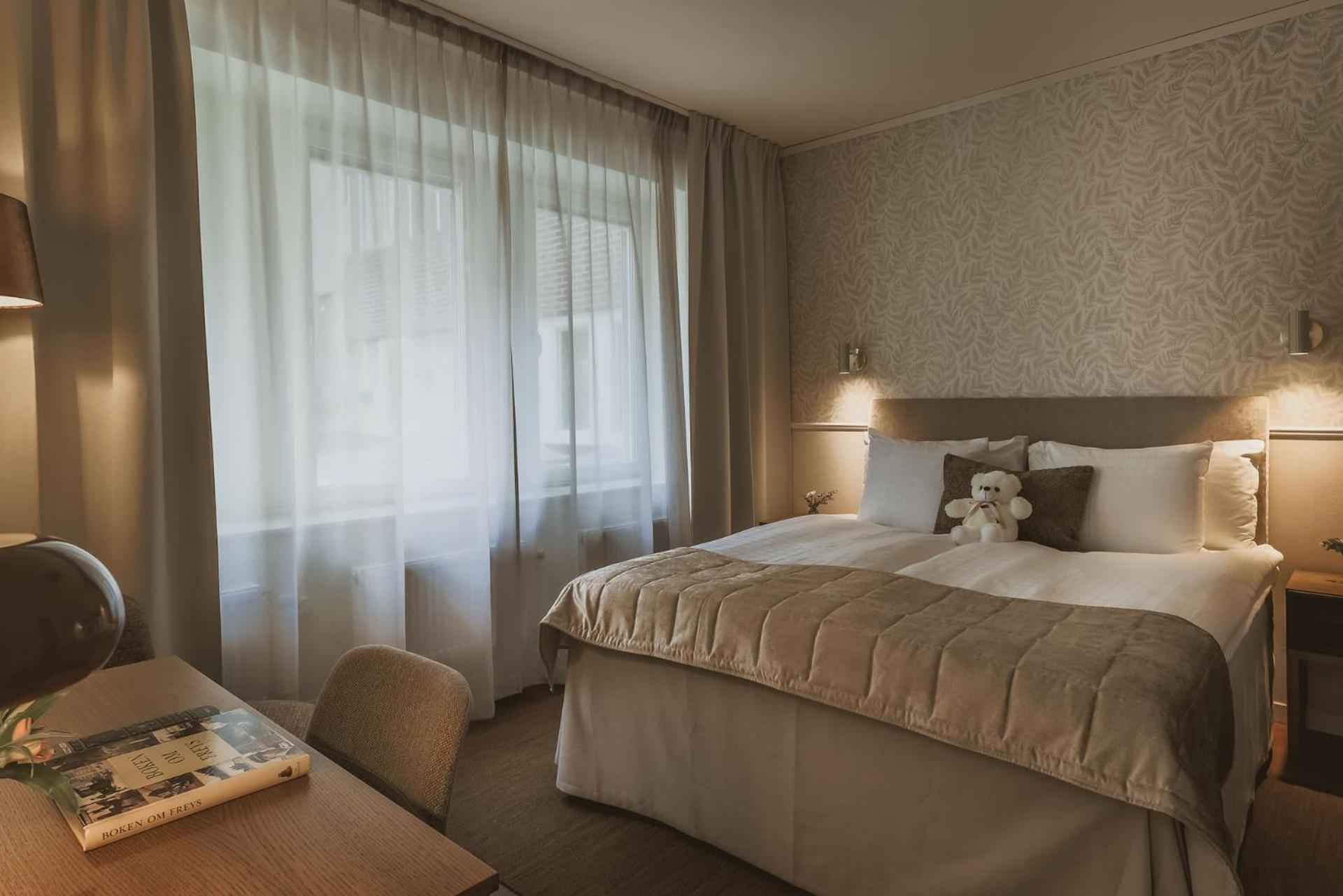 Premium Double Room,1771691653:JPEG