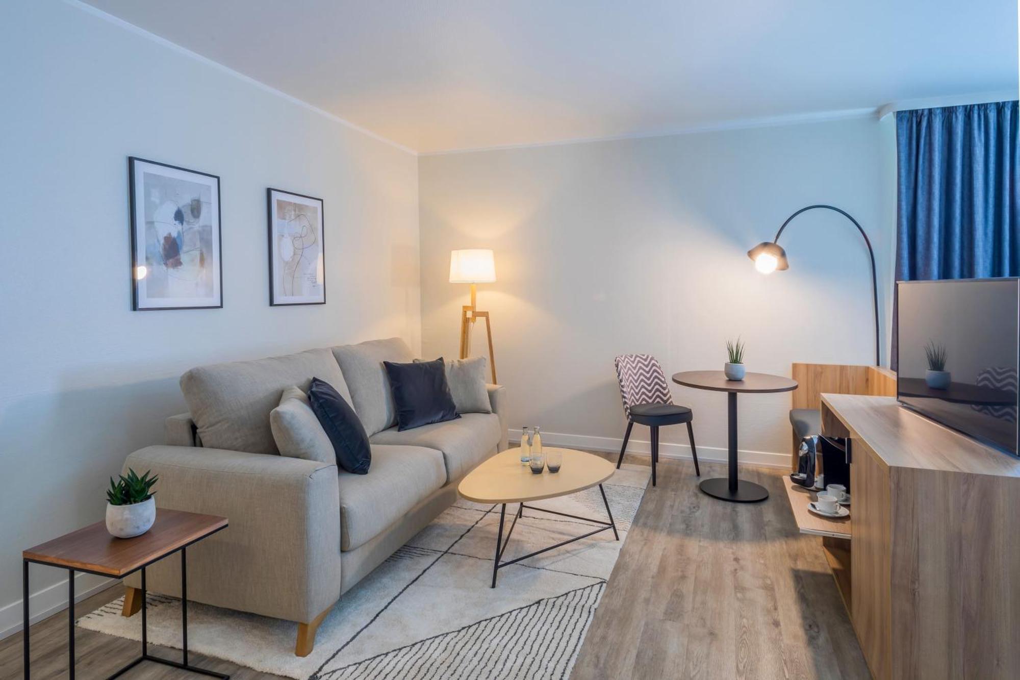 Junior Suite,1771695395:JPEG