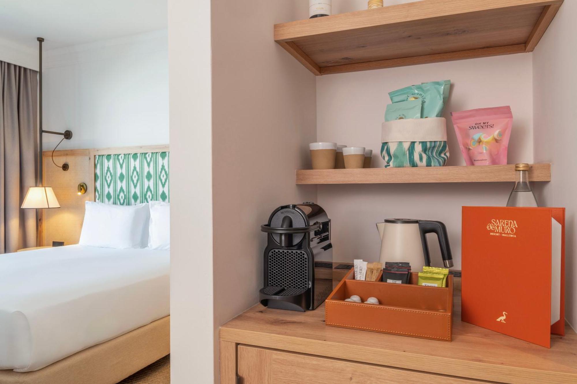 Double Deluxe 1 King Bed