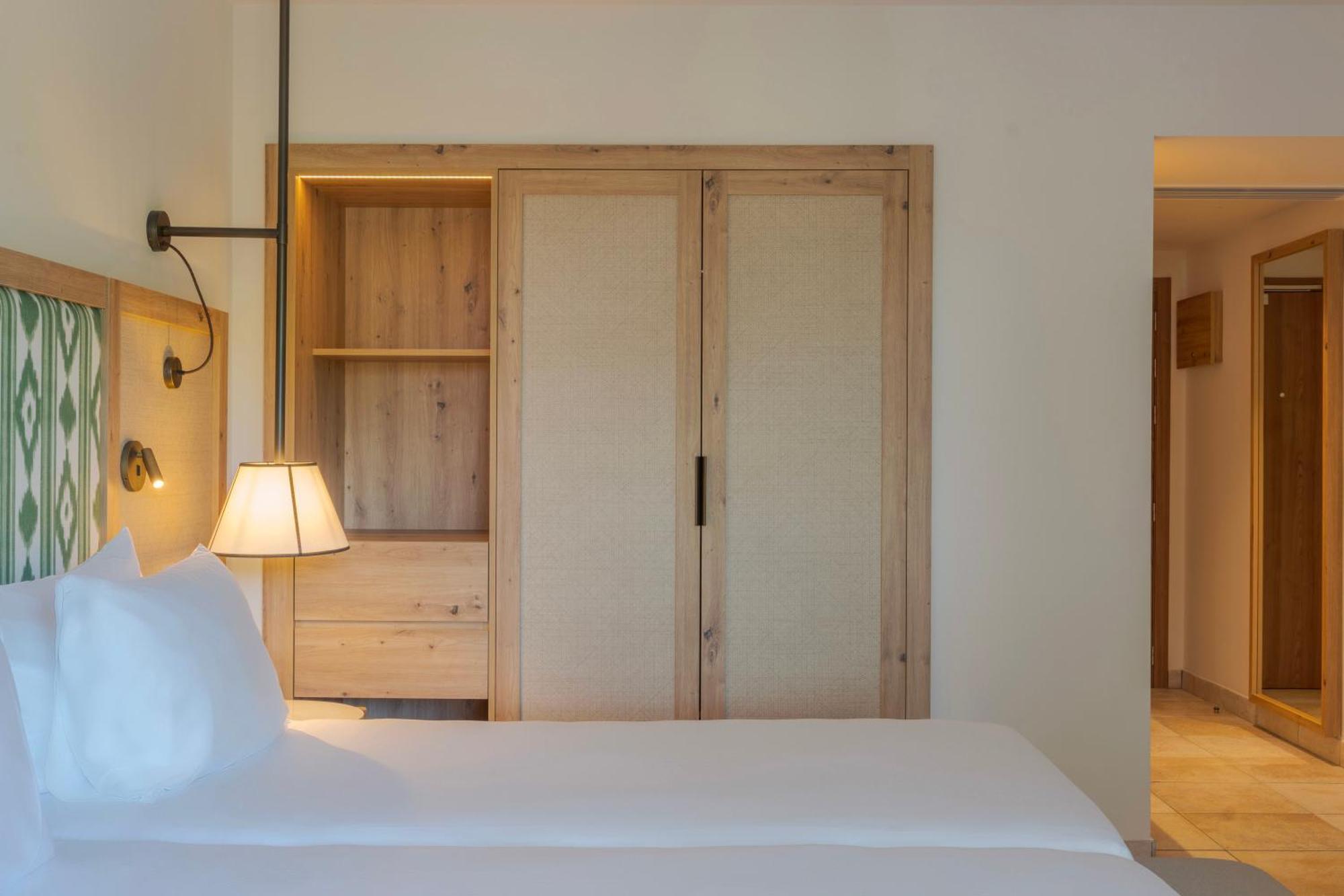 Double Deluxe 2 Twin Beds