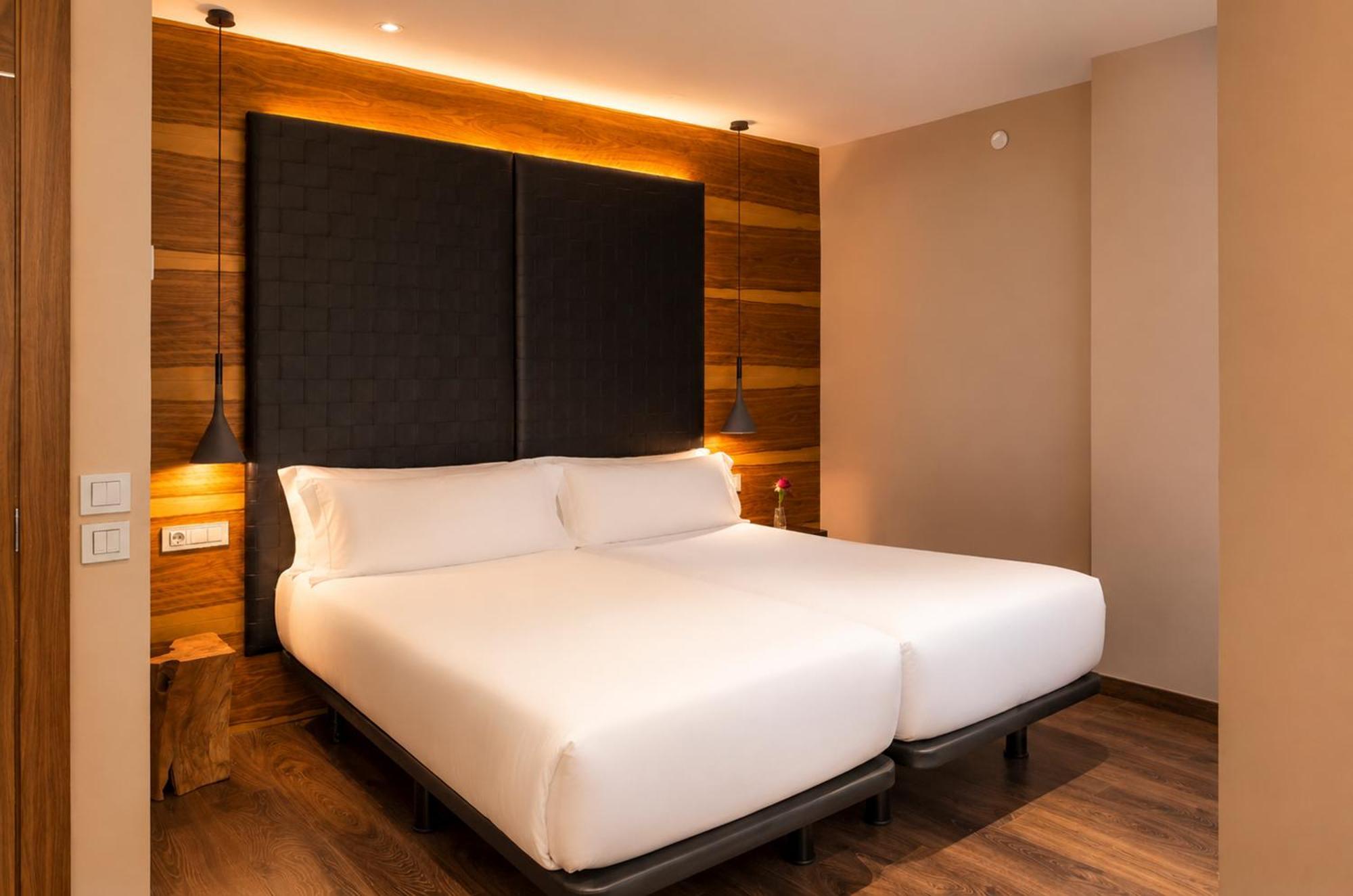 Double Room,1771707023:JPEG