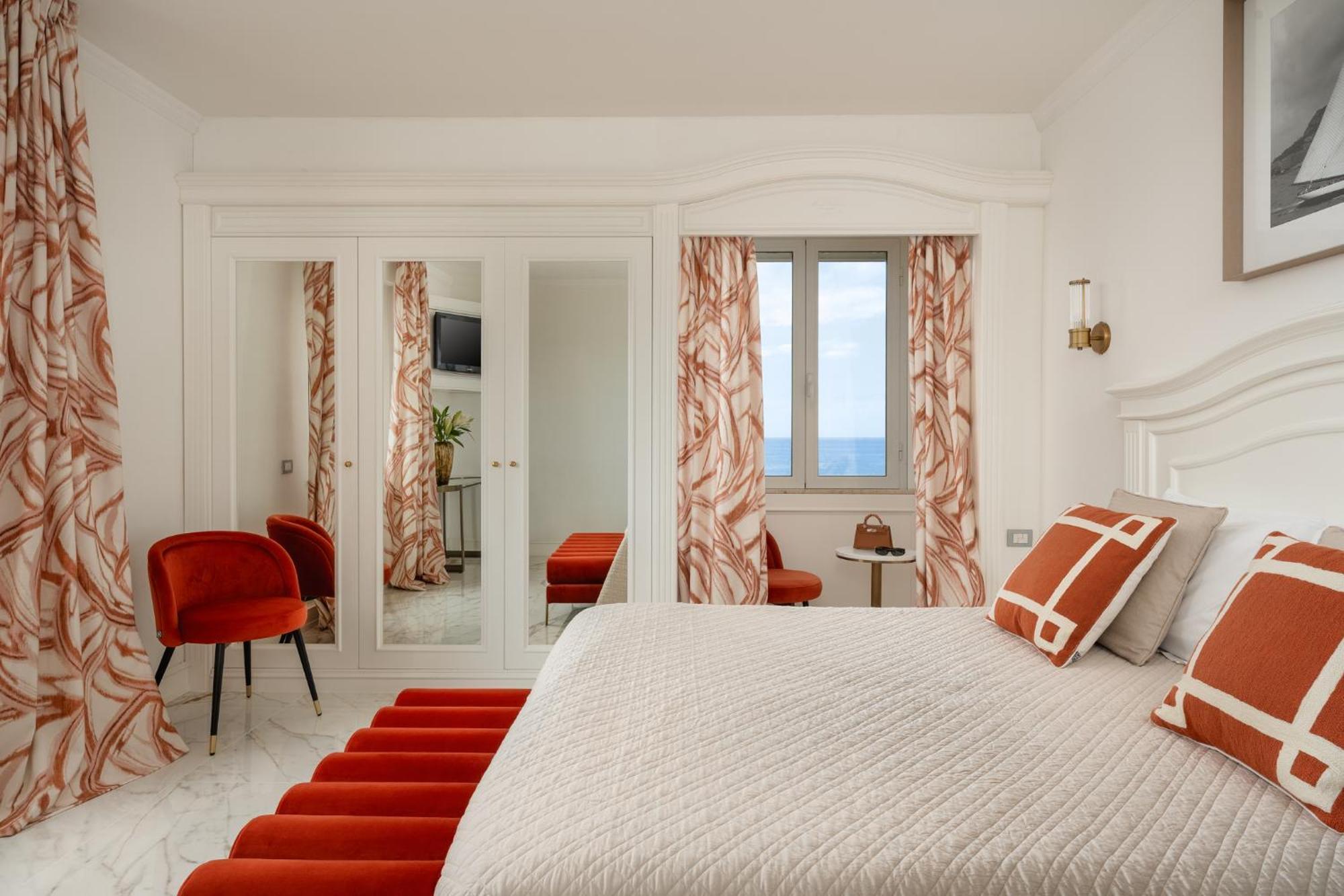 Panoramic Double or Twin Room Sea View