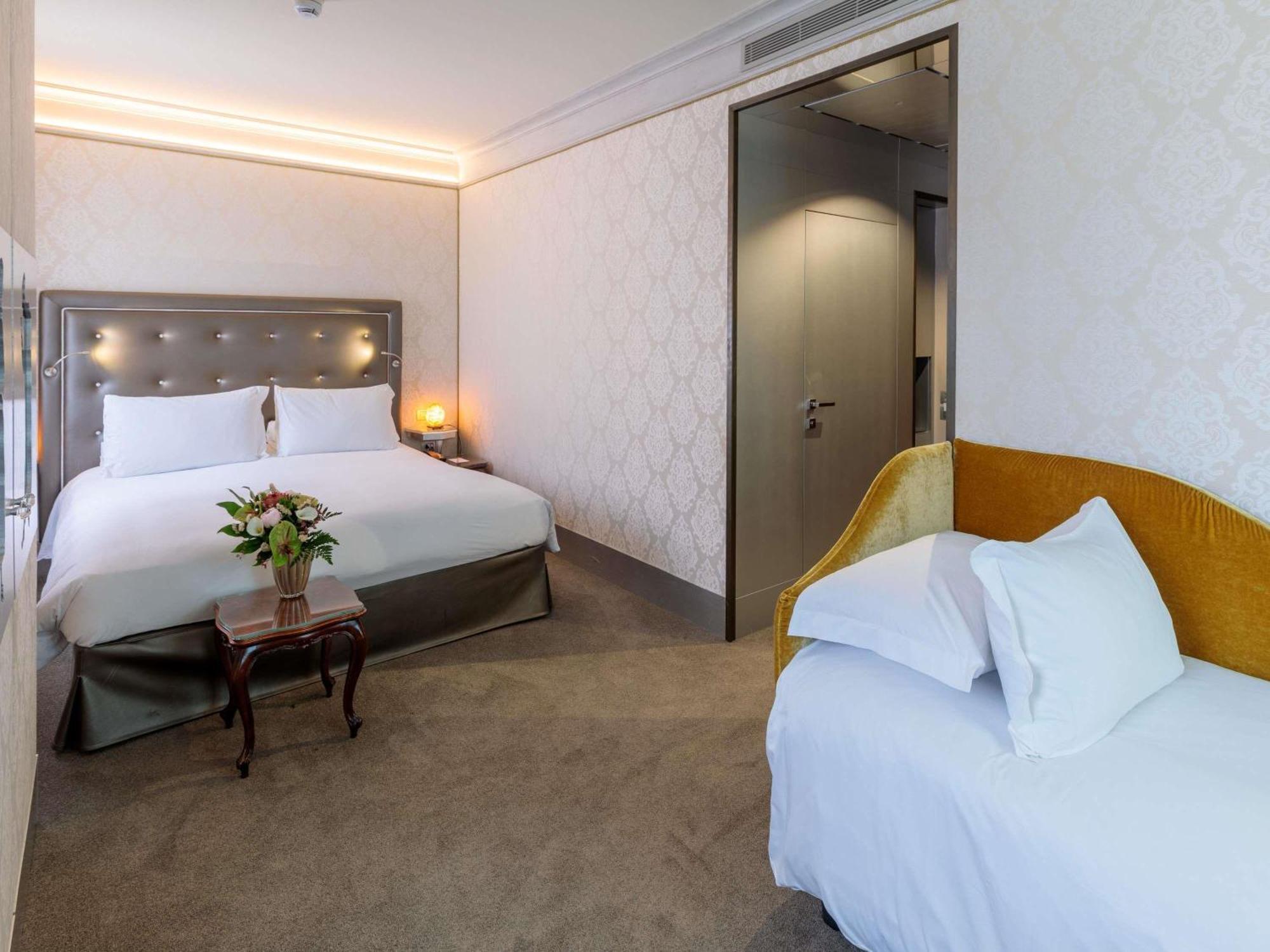 Superior Triple Room Park View