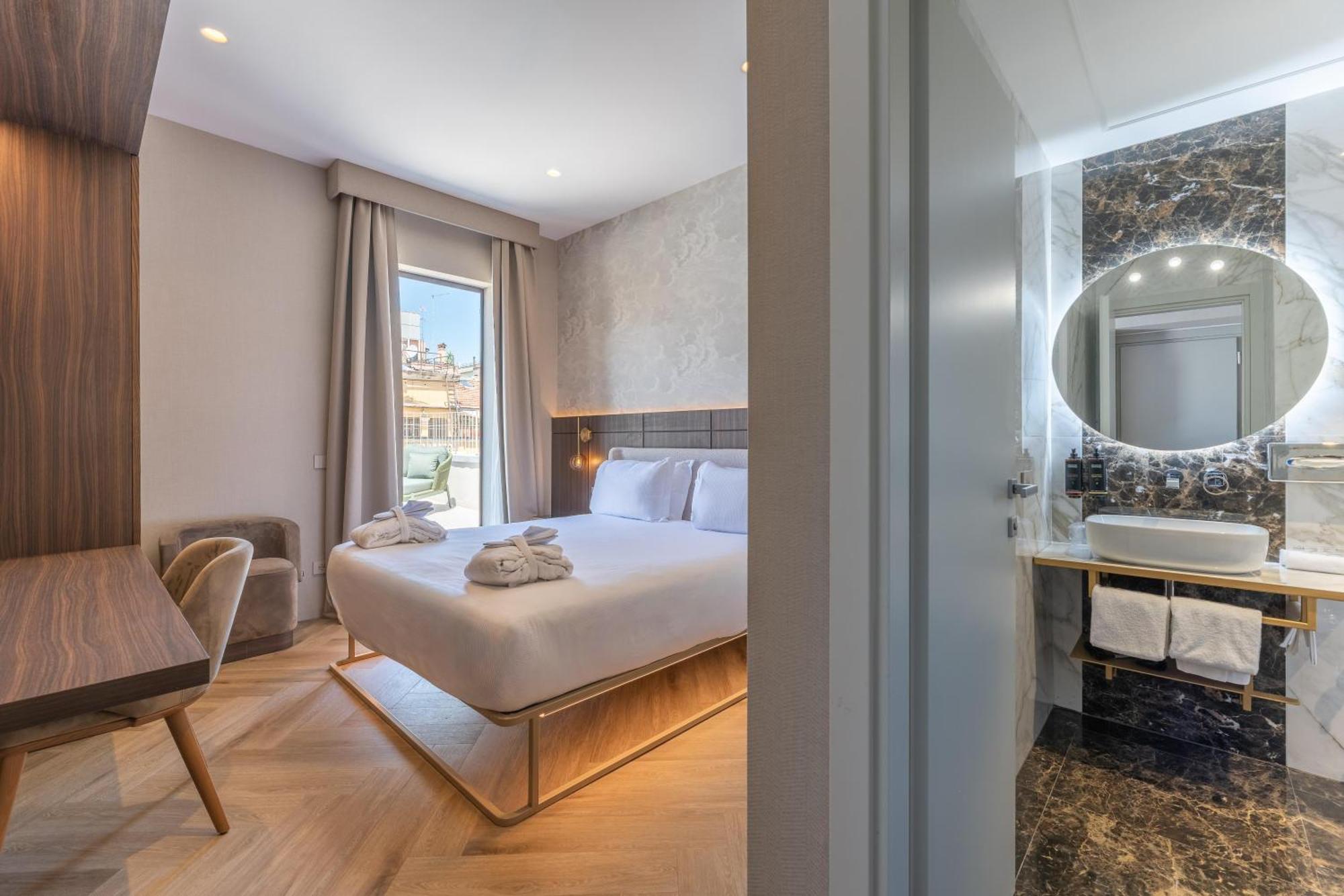 Standard King Room