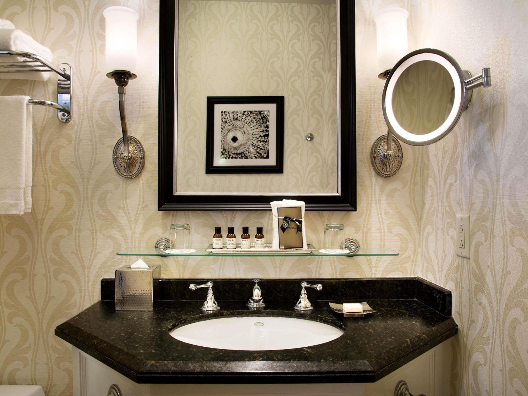 Fairmont Queen Room