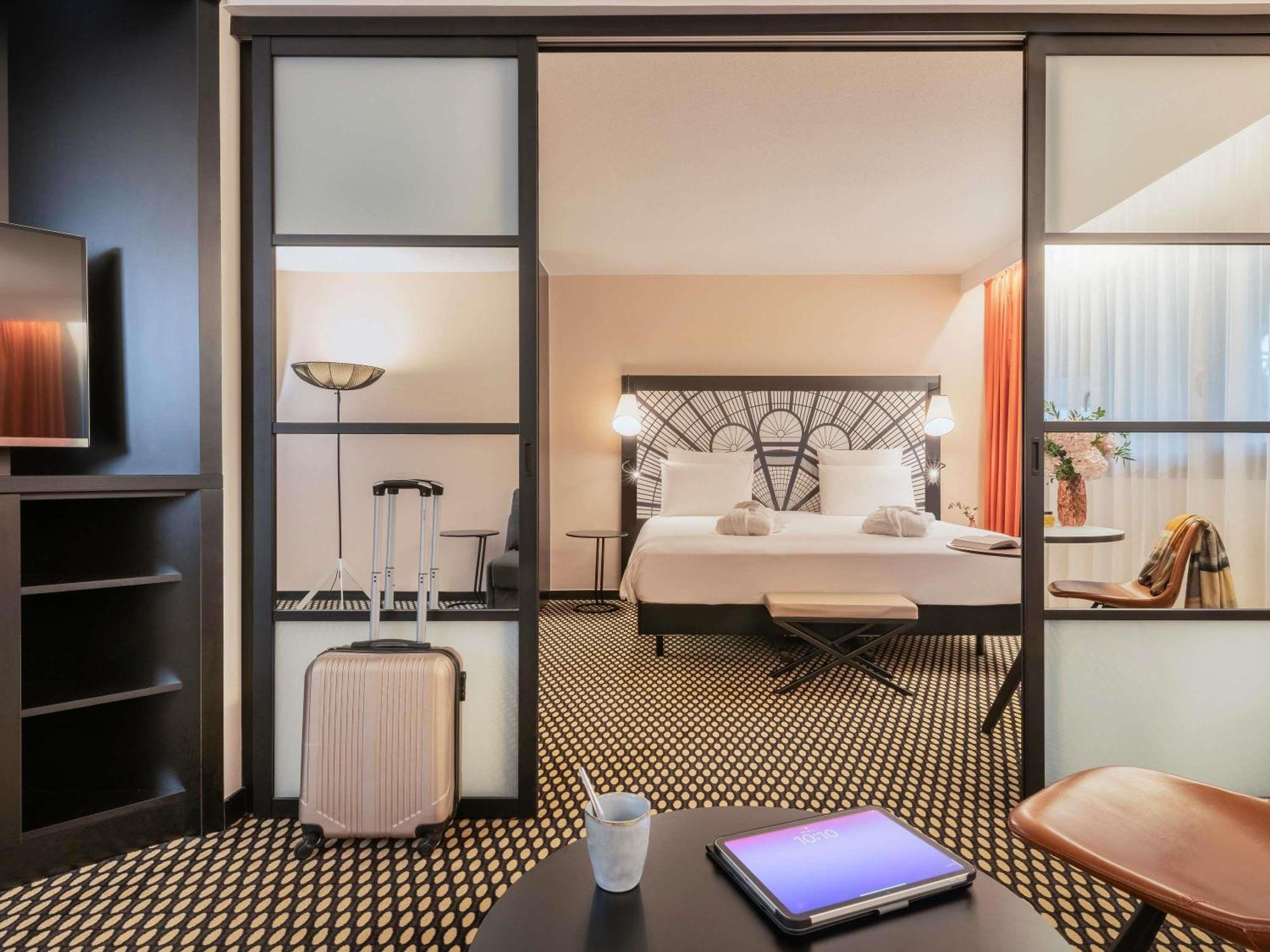 Family Suite 1 King-Size bed 1 Sofa bed High floor