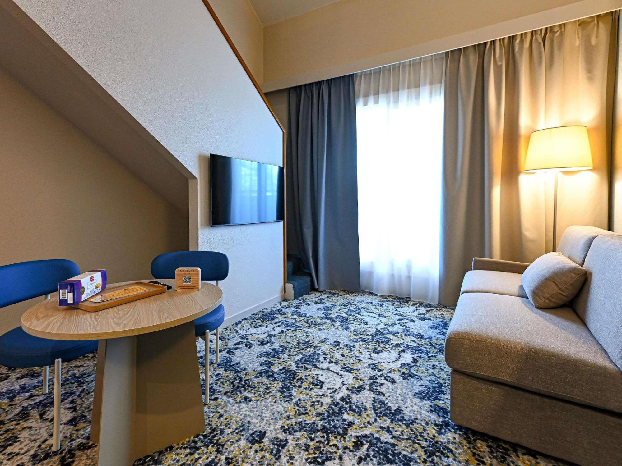 Duplex Privilege Room a double bed single sofa bed