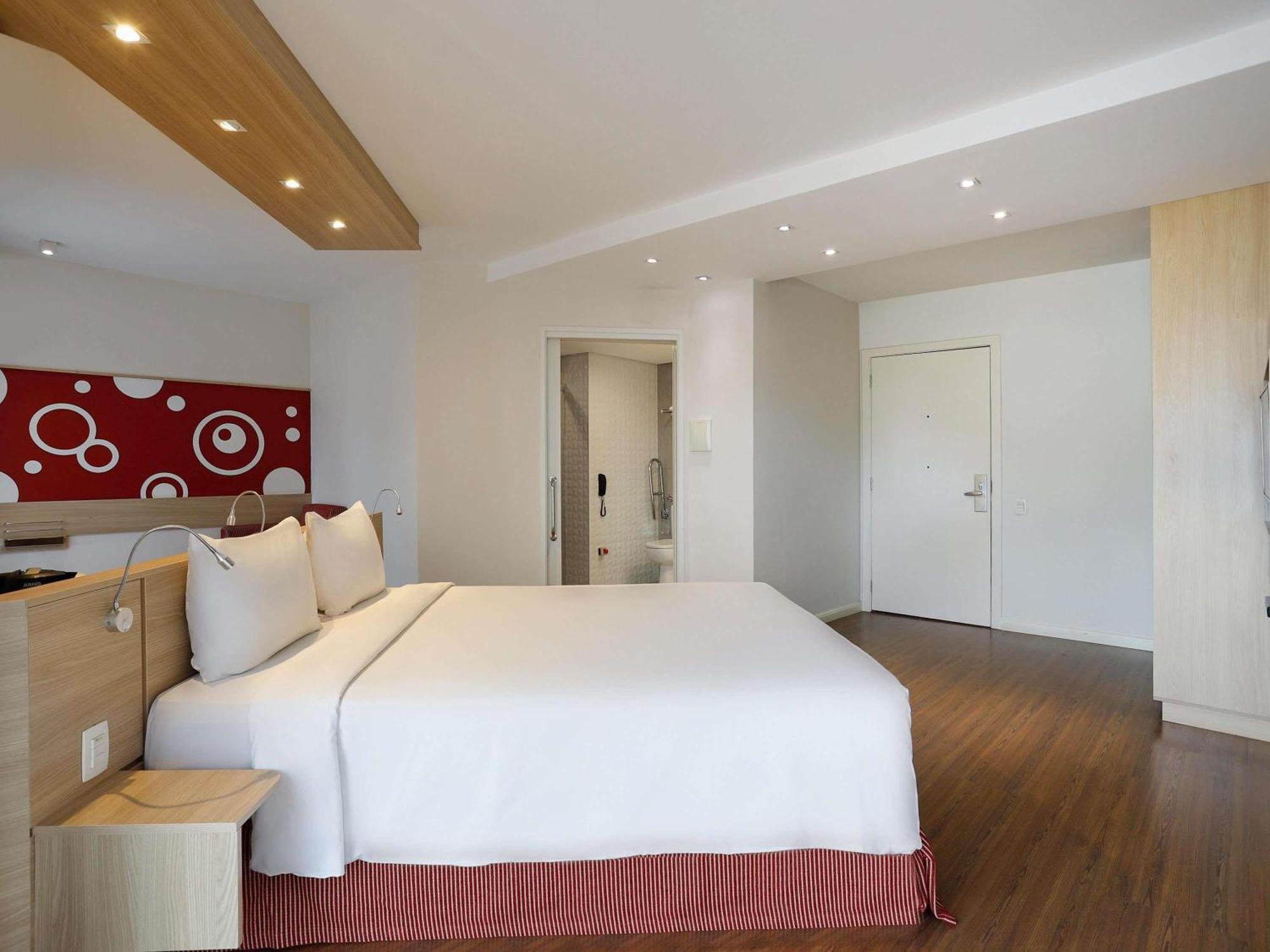 Adapted Superior Queen Room