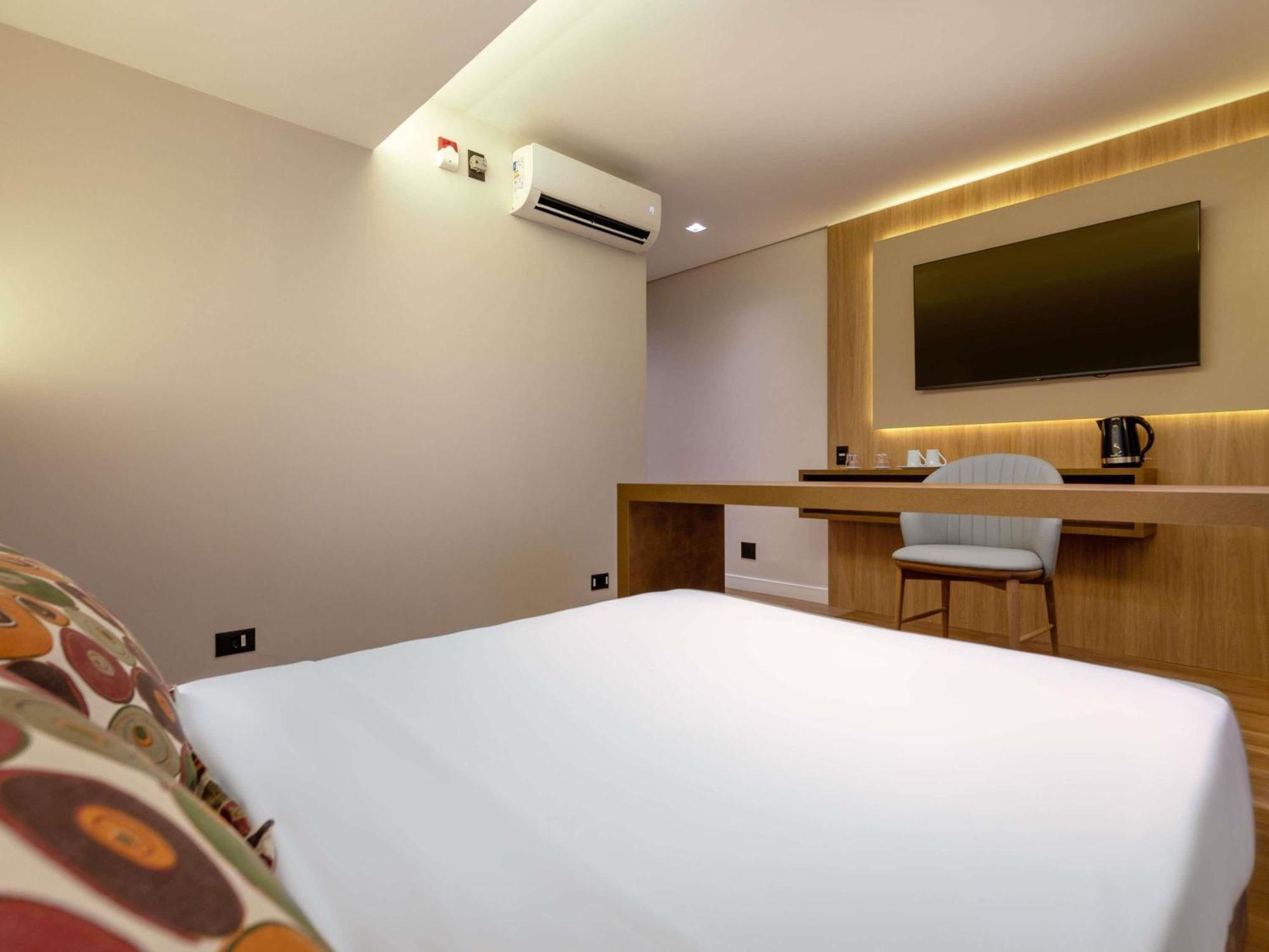 Adapted Superior Apartment