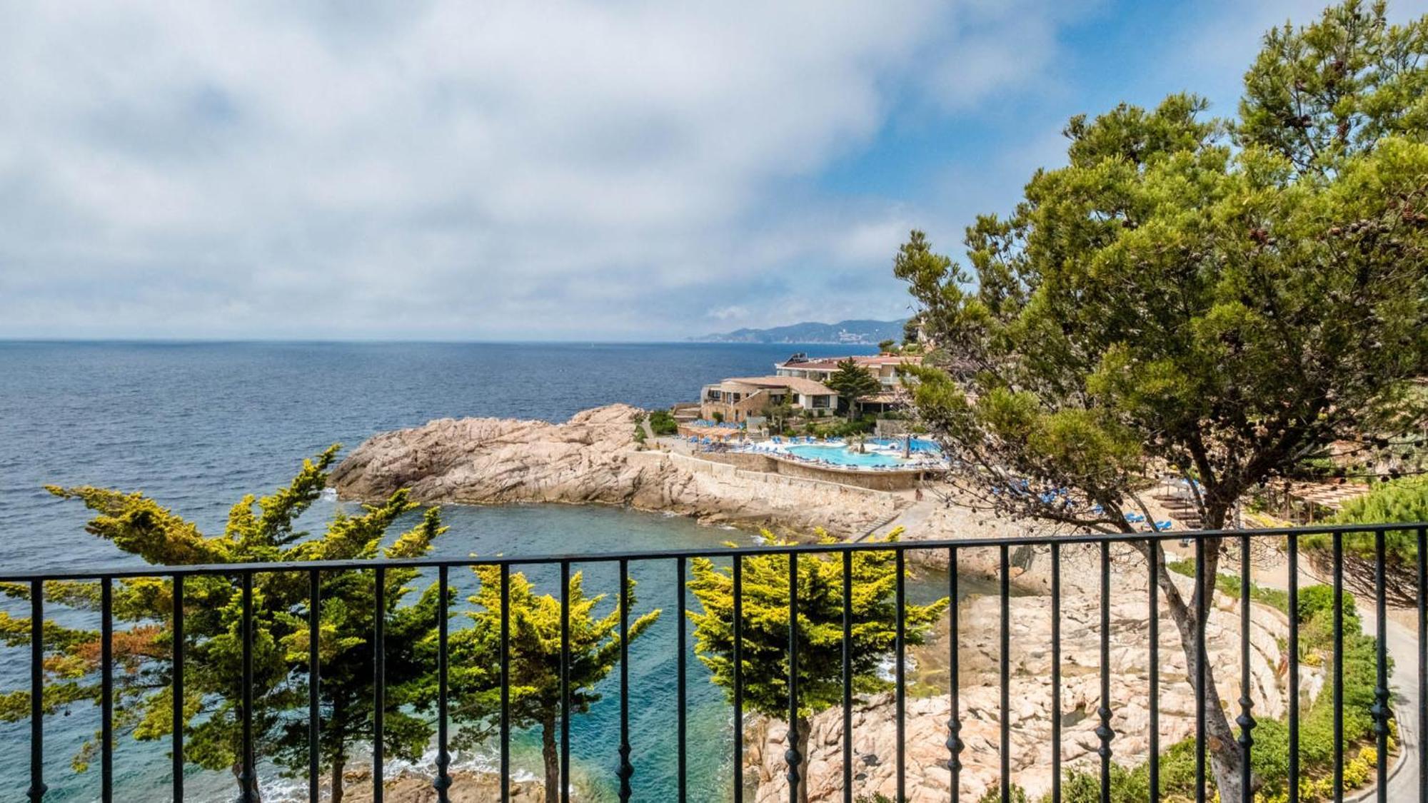 Superior Double or Twin Room Sea View