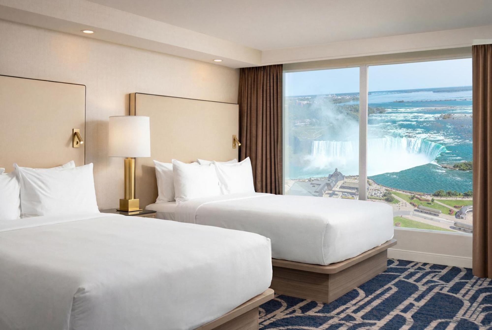 Fallsview Suite 