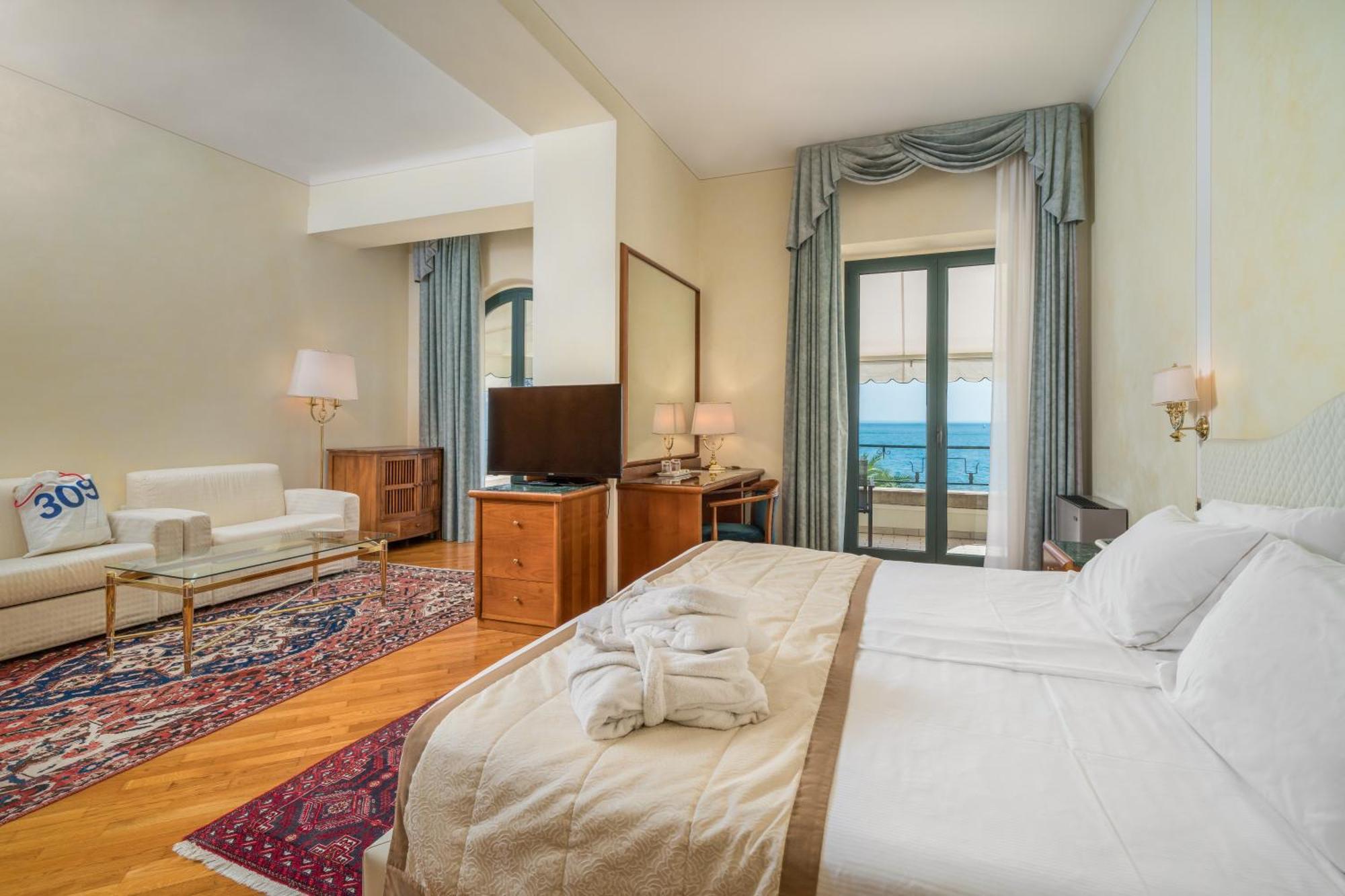 Junior Suite Lake View