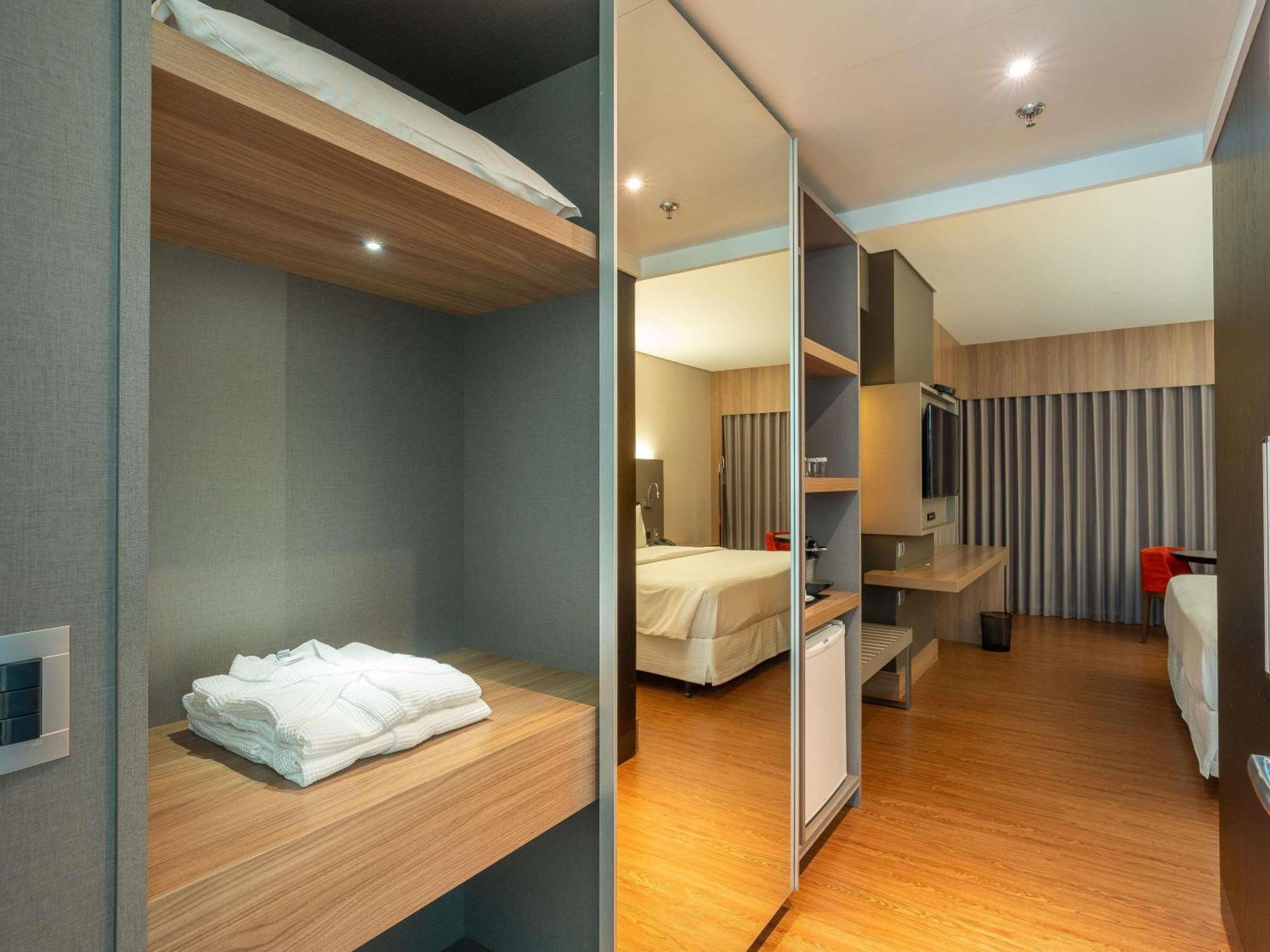 Deluxe Apartment