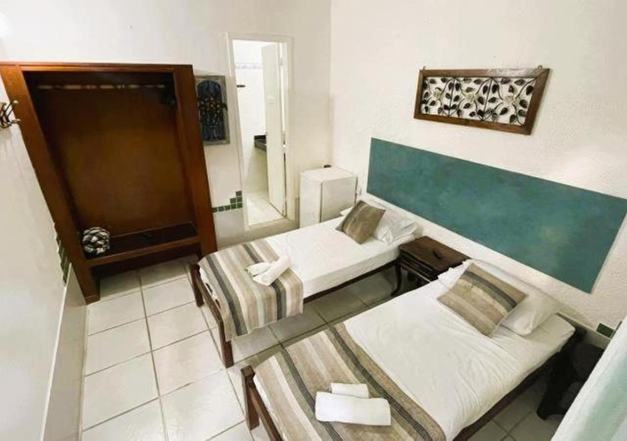 Twin Room Private Bathroom
