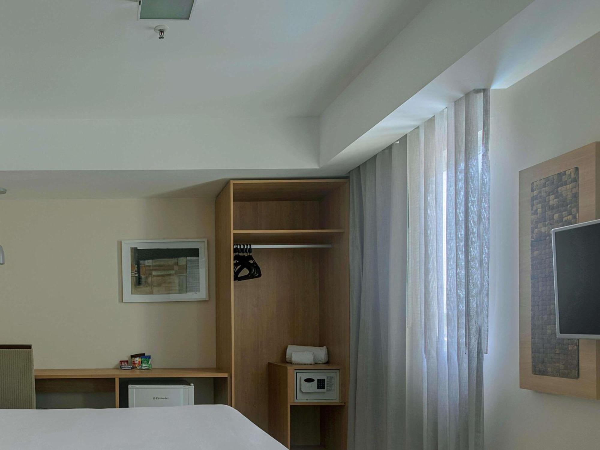 Standard Double Room Disability Access