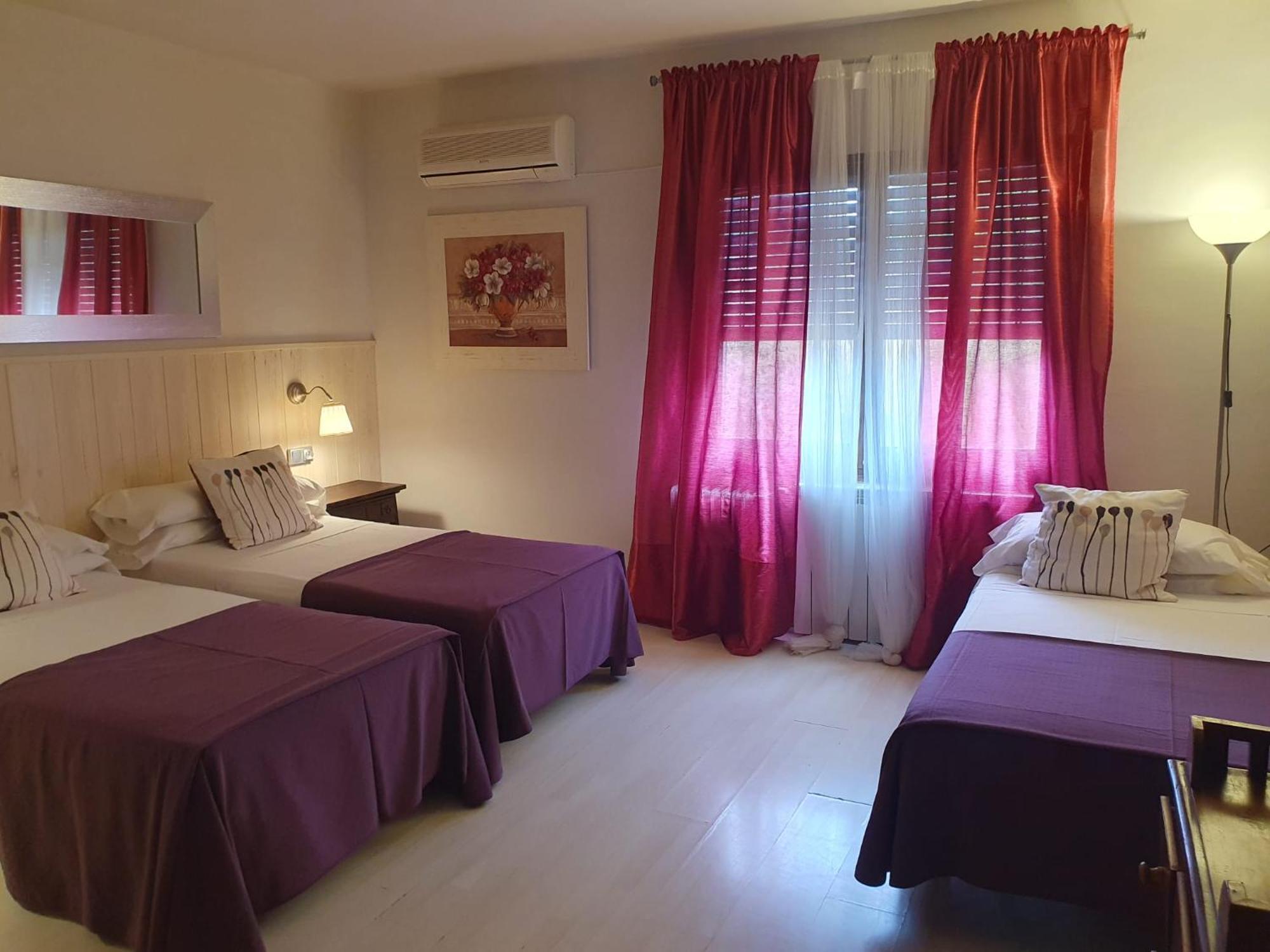 Triple Room,1771766839:JPEG
