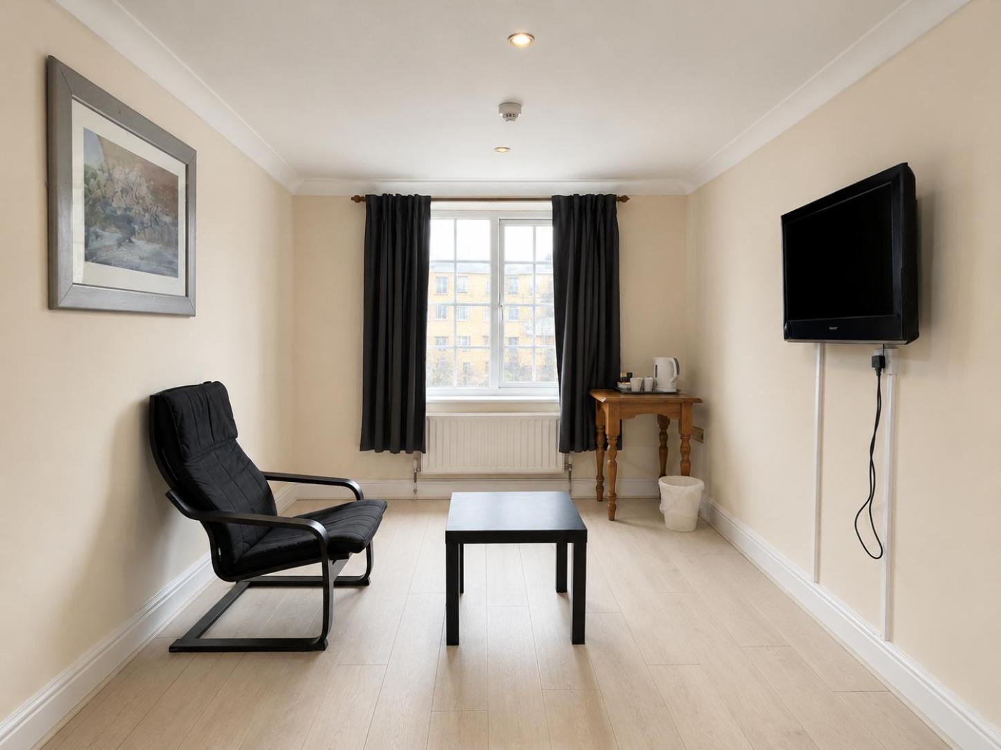 One-Bedroom Suite
