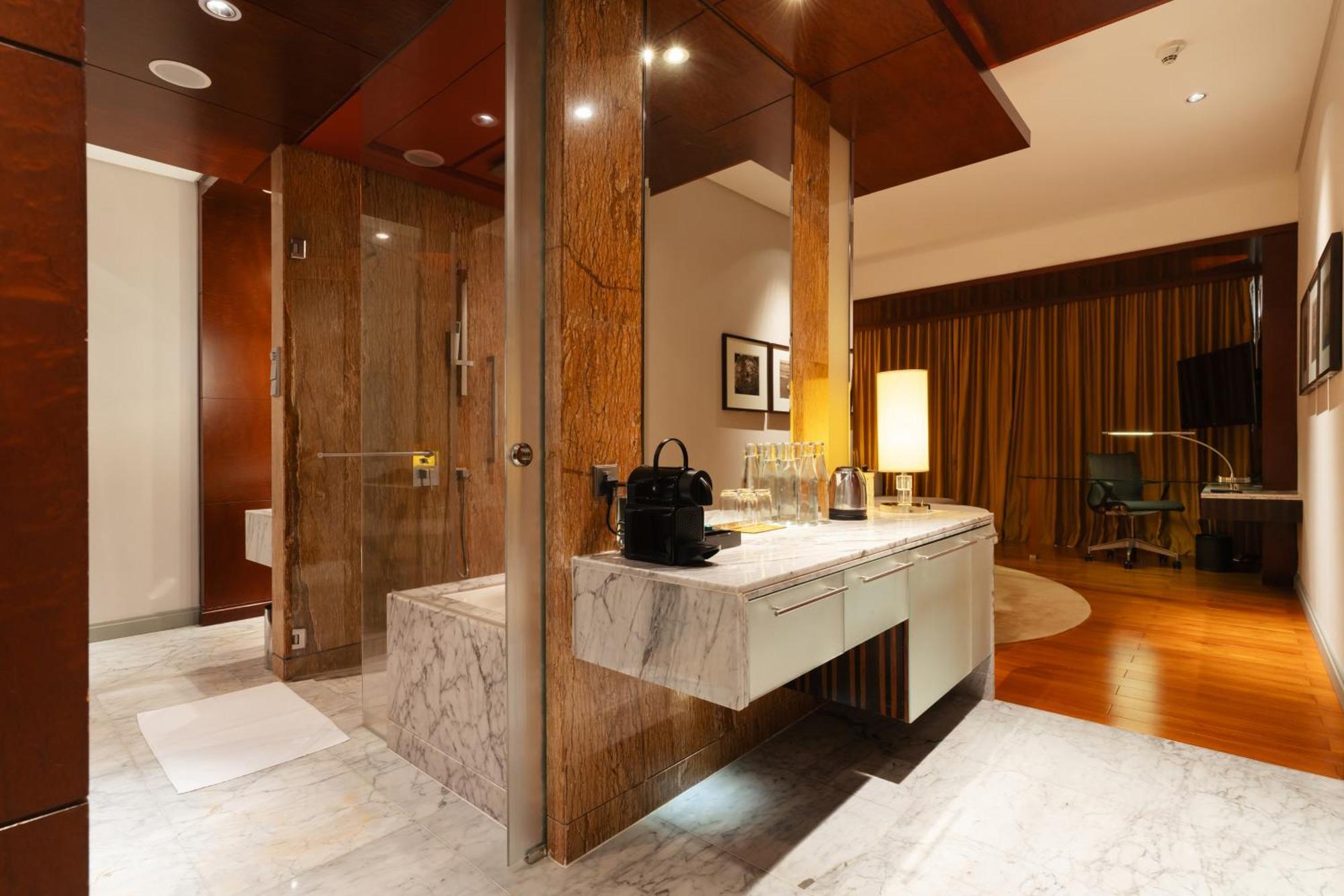 King Room