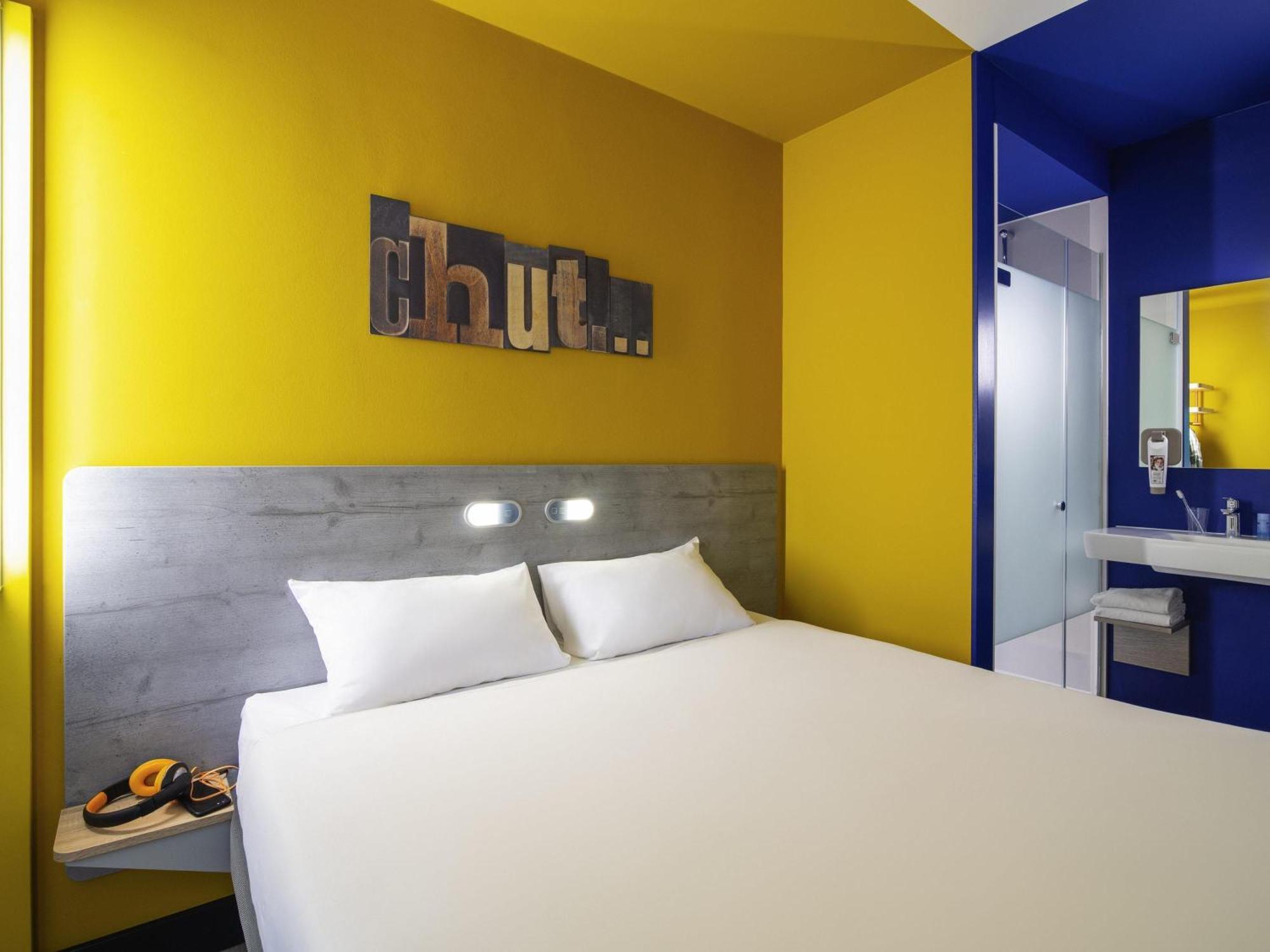 Standard Double Room,1771818937:JPEG