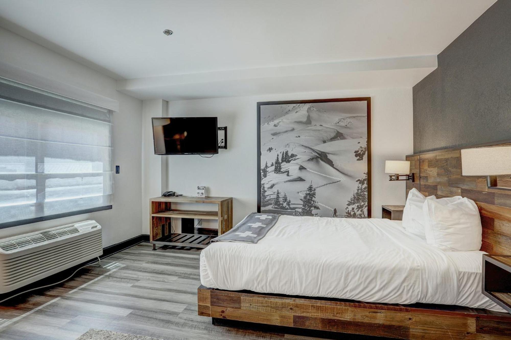 Queen Room Two Queen Beds Disability Access
