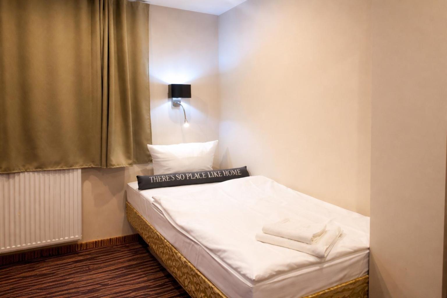 Standard Single Room,1771842081:JPEG