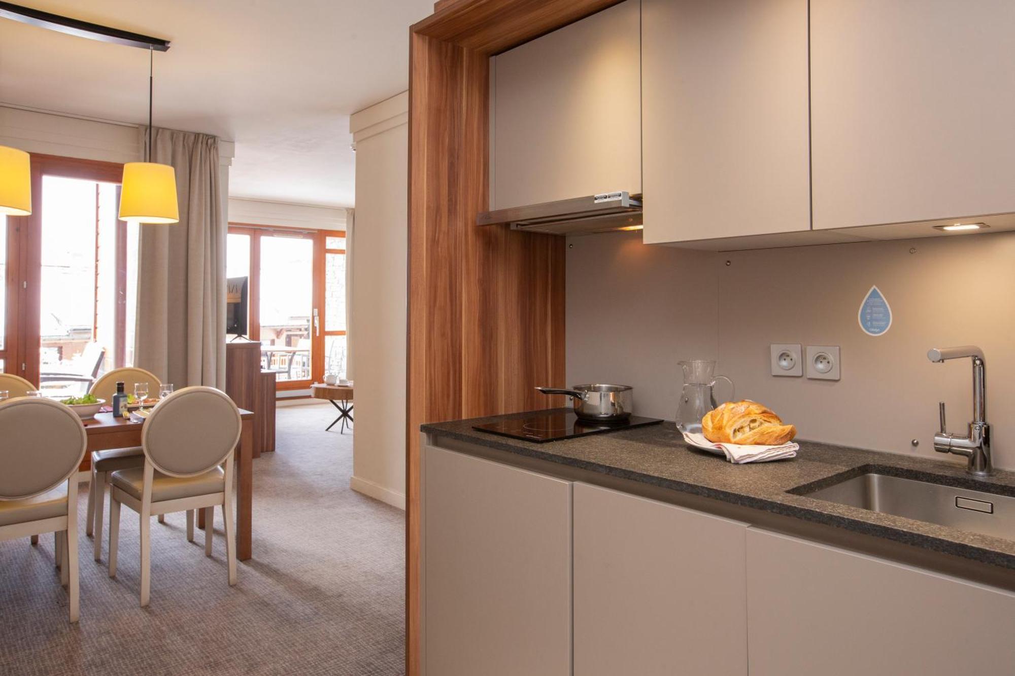 One-Bedroom Suite