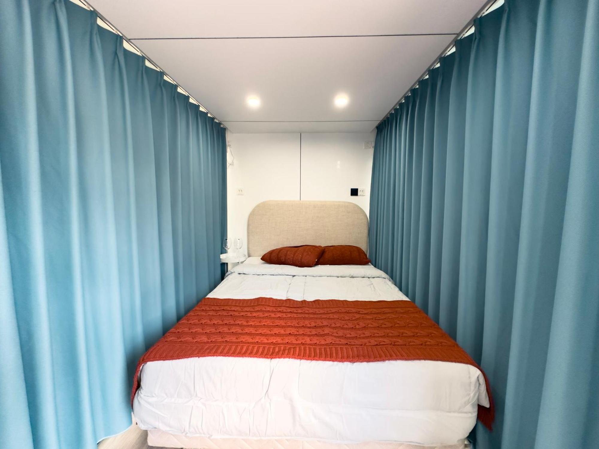 Double Room,1771885358:JPEG