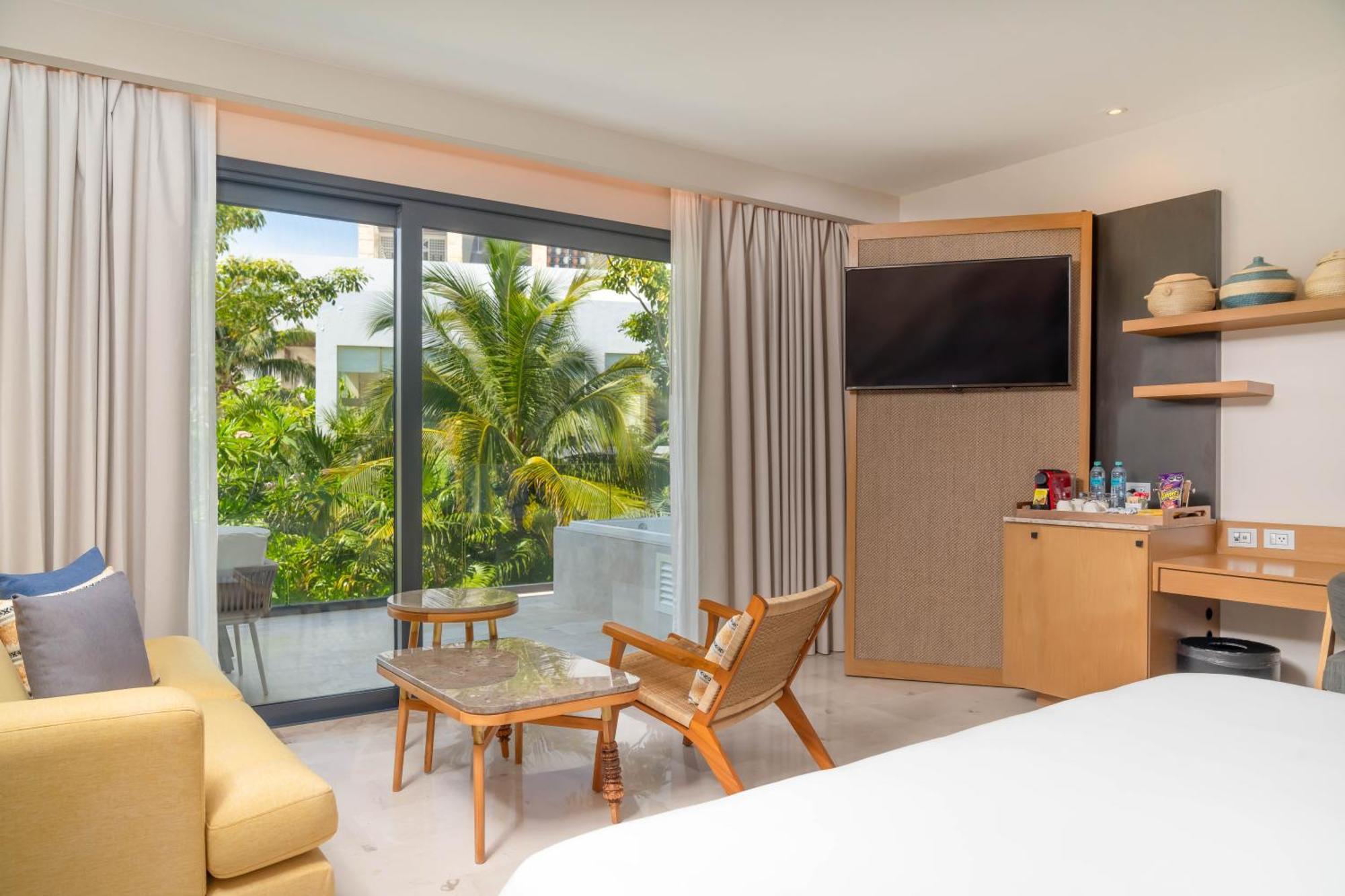 Junior Suite Garden View
