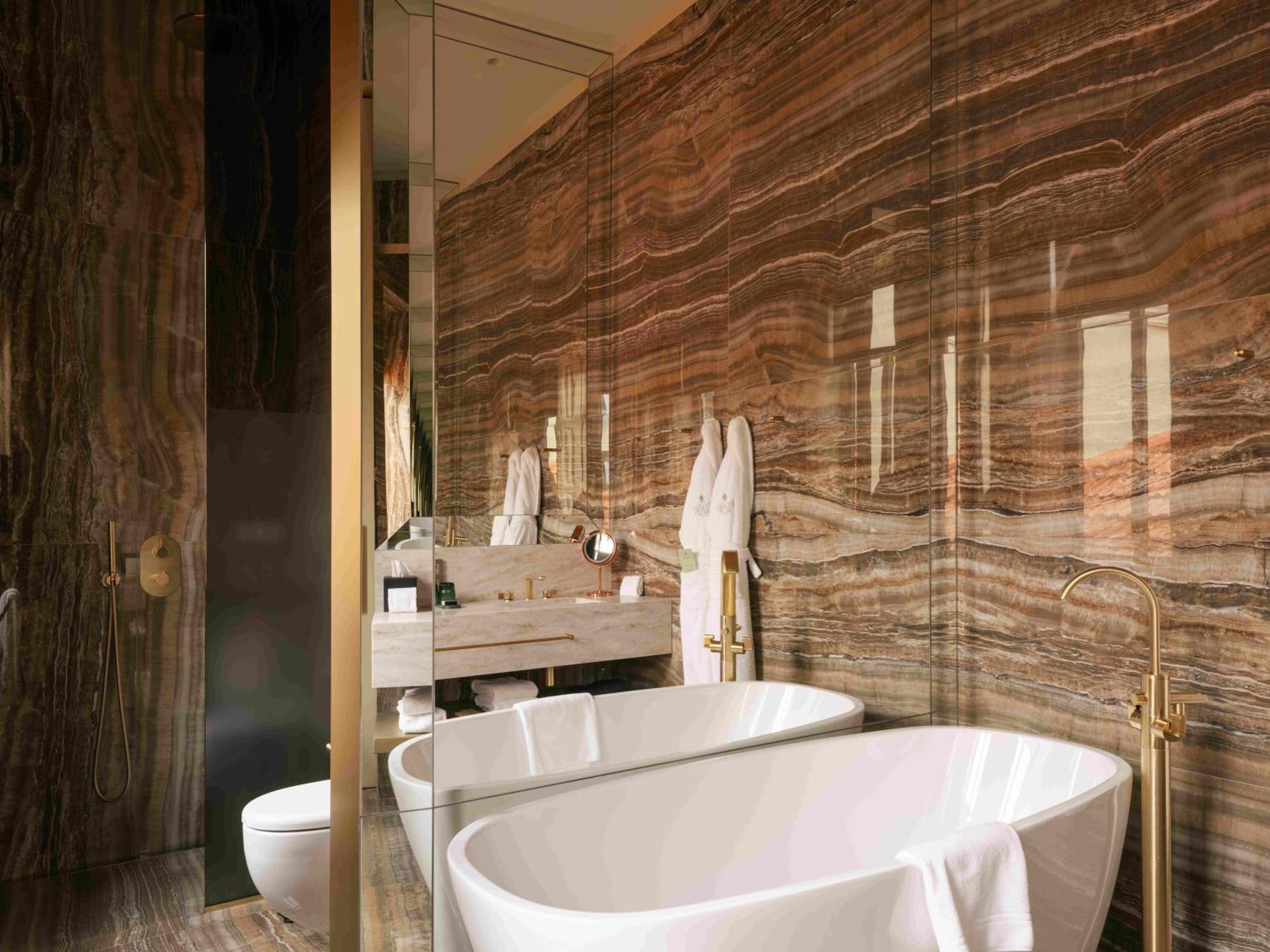 Manor House Garden Suite